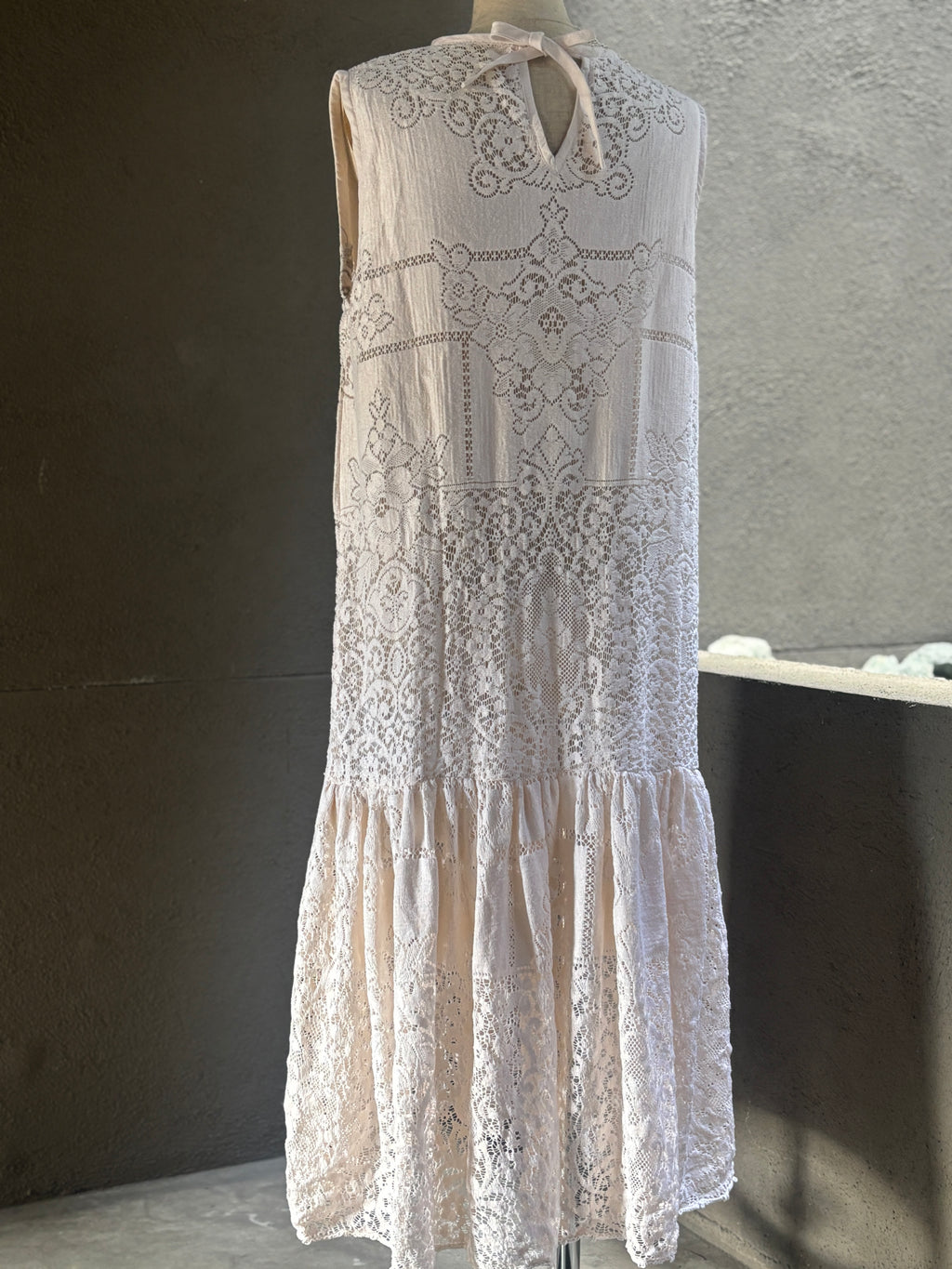 淡結（Tanketsu）｜Soft Pink Lace Dress