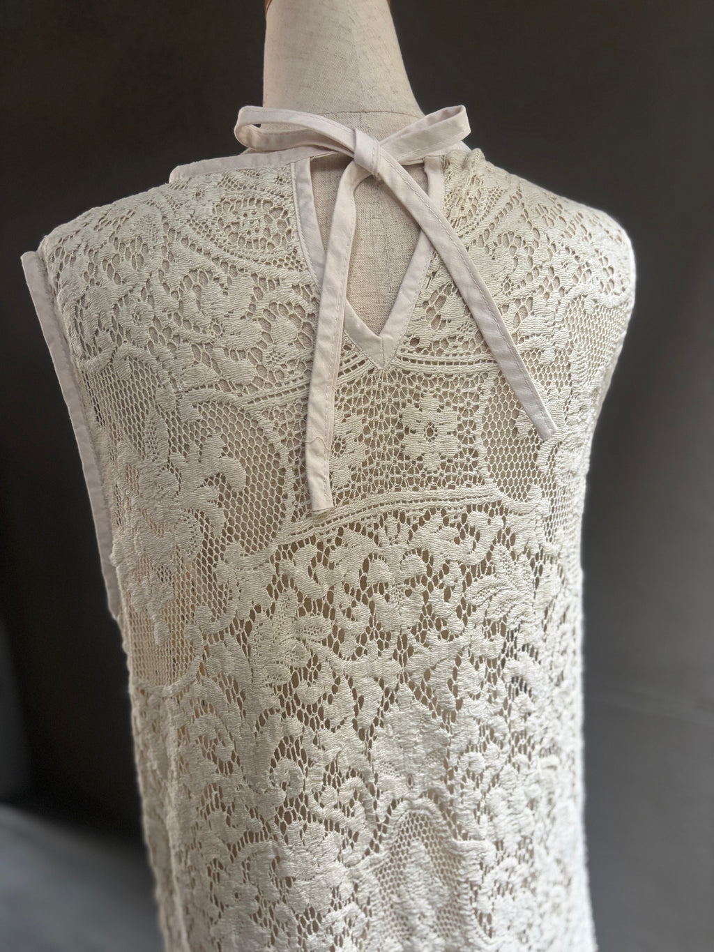 白綾（Hakua）｜Ivory Lace Dress