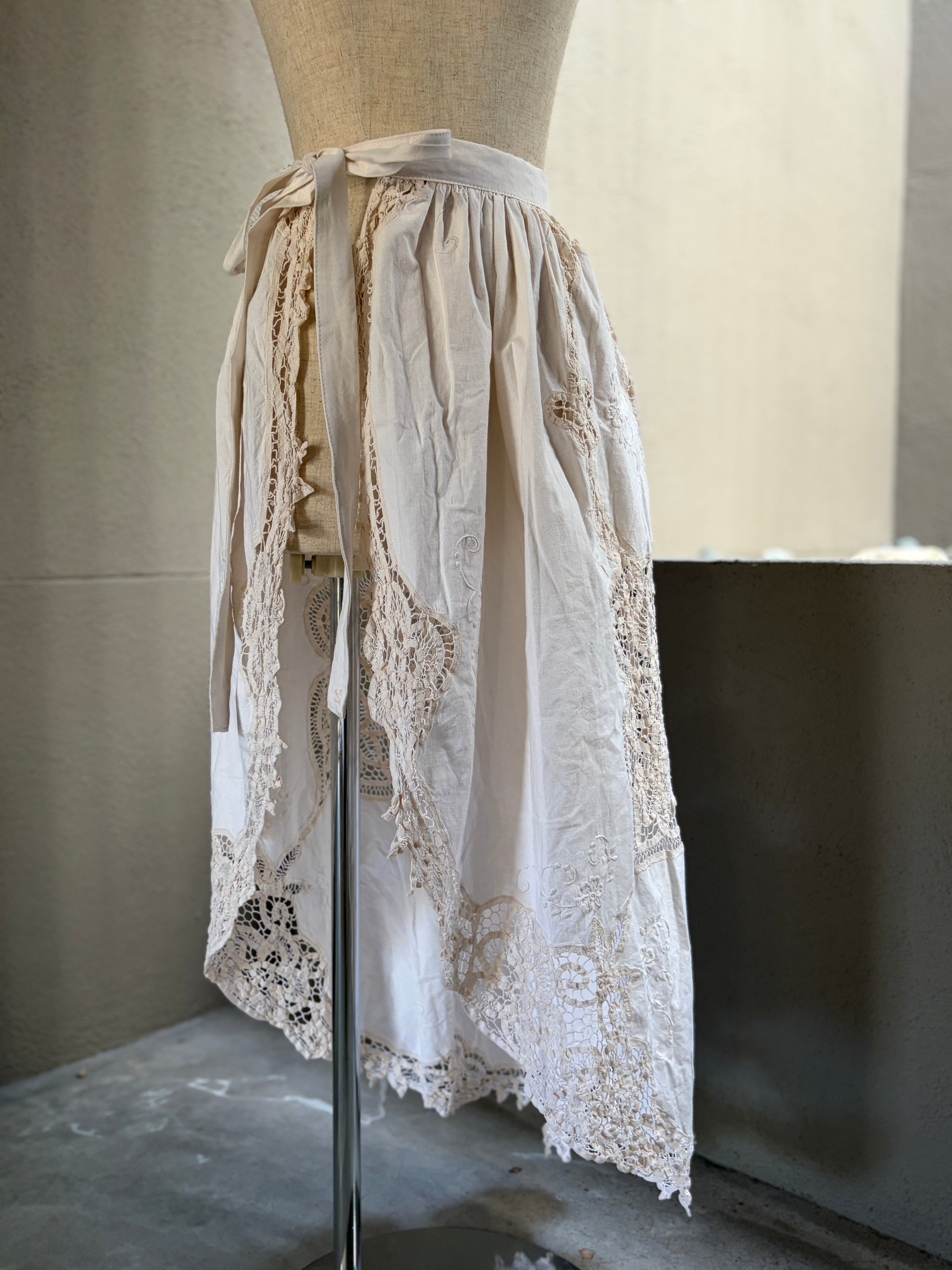 纏環（Tenkan）｜Lace Wrap Skirt