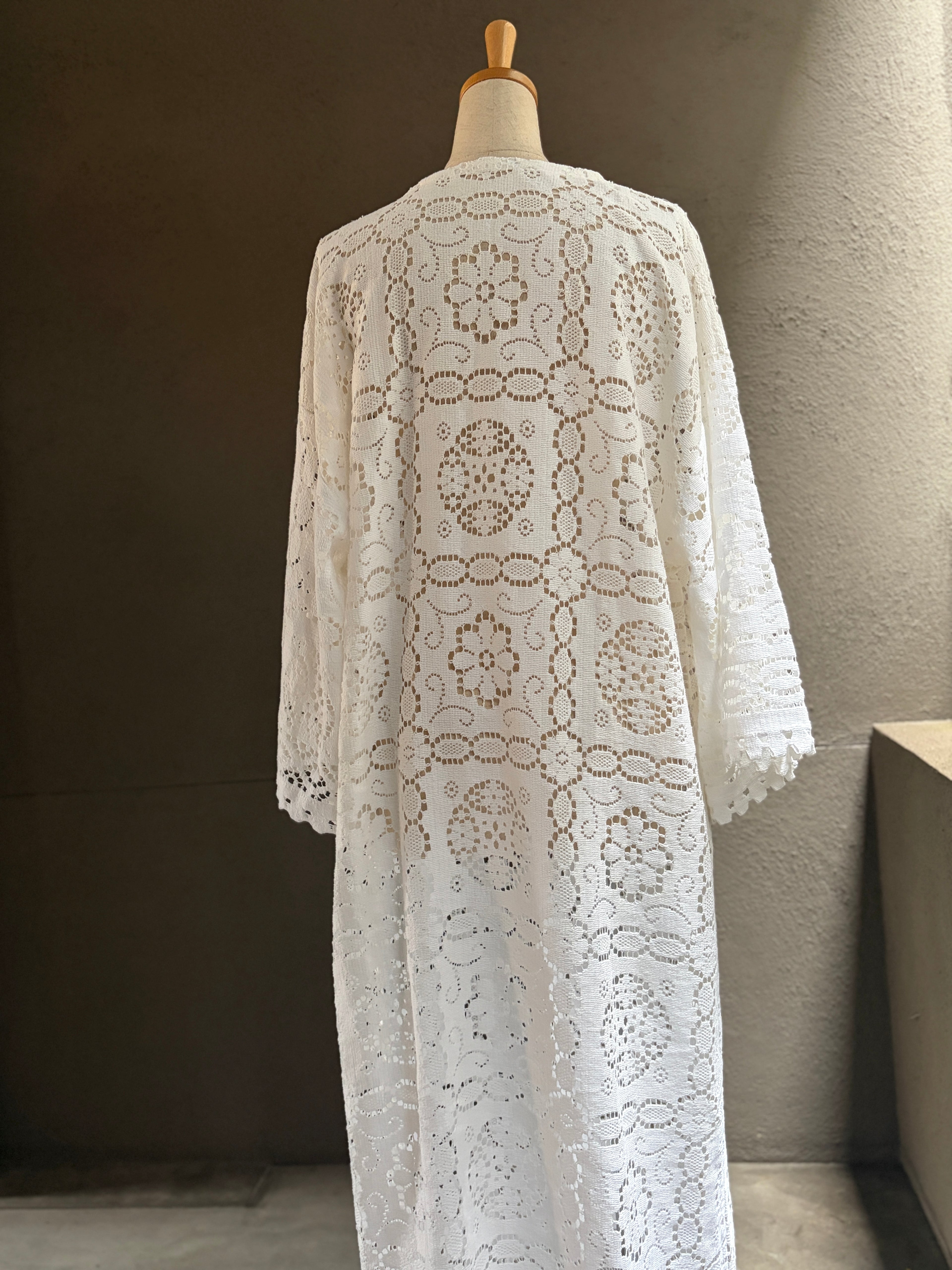 整環（Seikan）｜Lace Pattern Dress