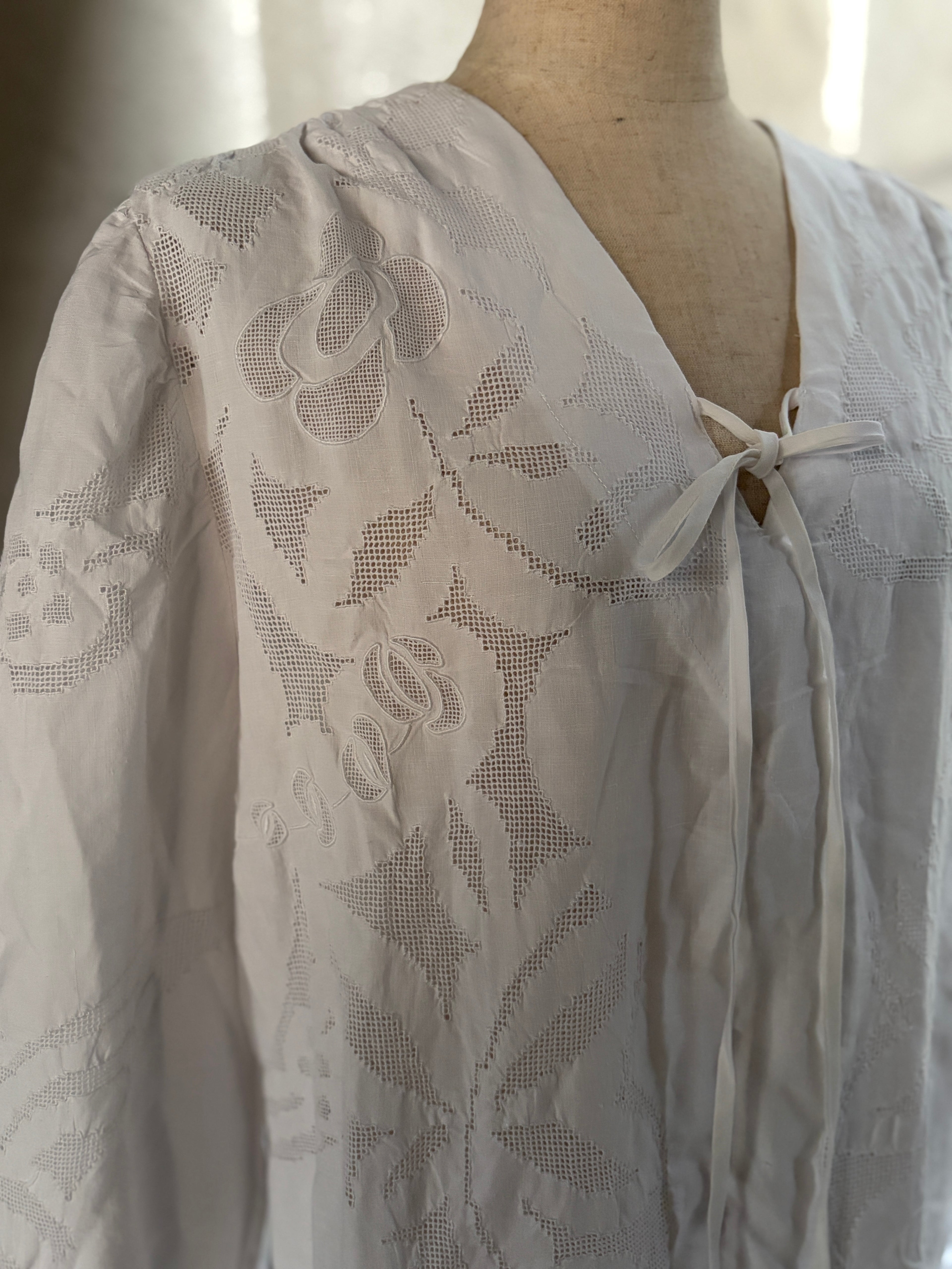 垂華（Suika）｜Ivory Cascade Dress