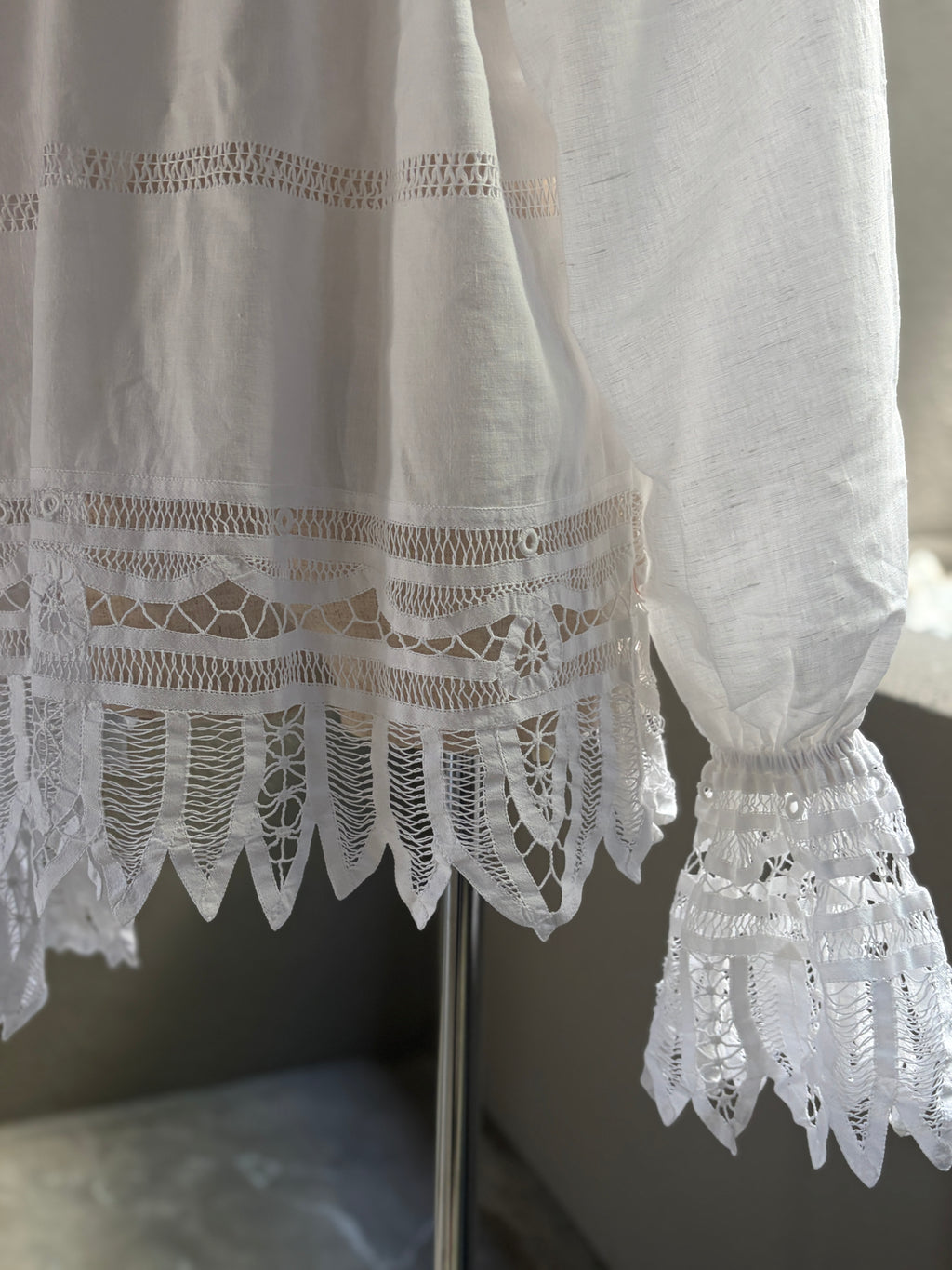 透綻（Tōtan）｜Lace Blouse