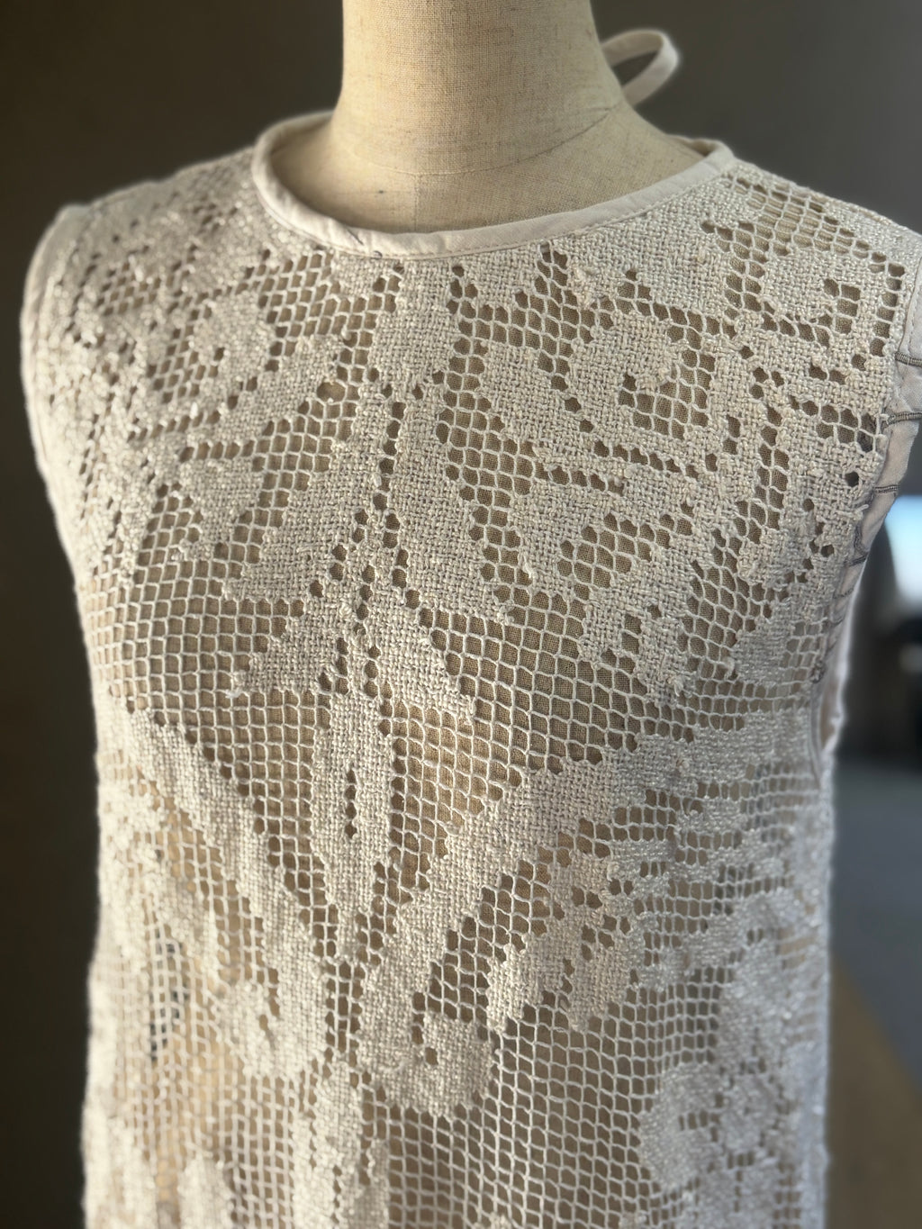 編影（Amei）｜Filet Crochet Lace Dress