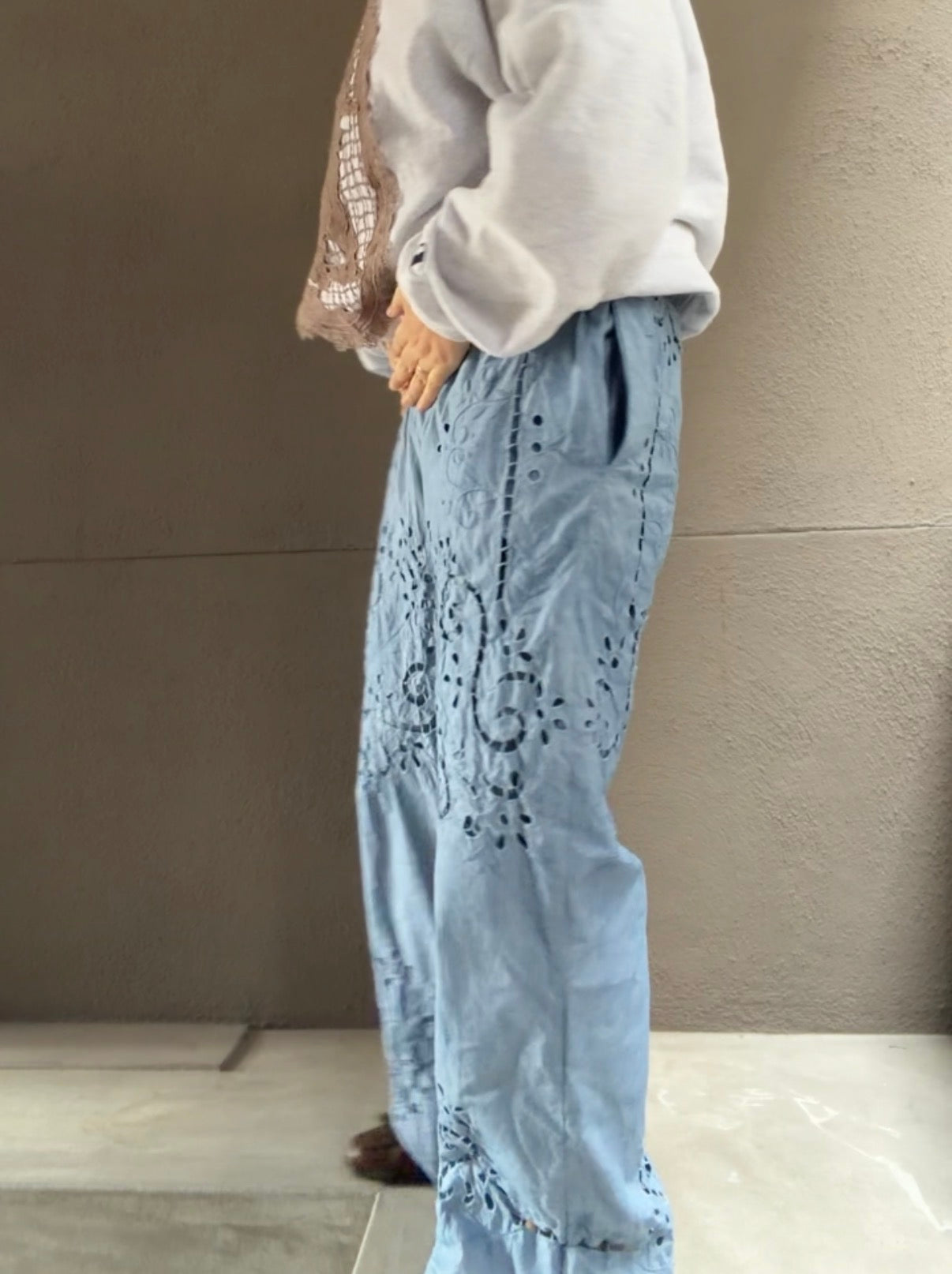透環（Toukan）｜Cutwork Circle Lace Pants