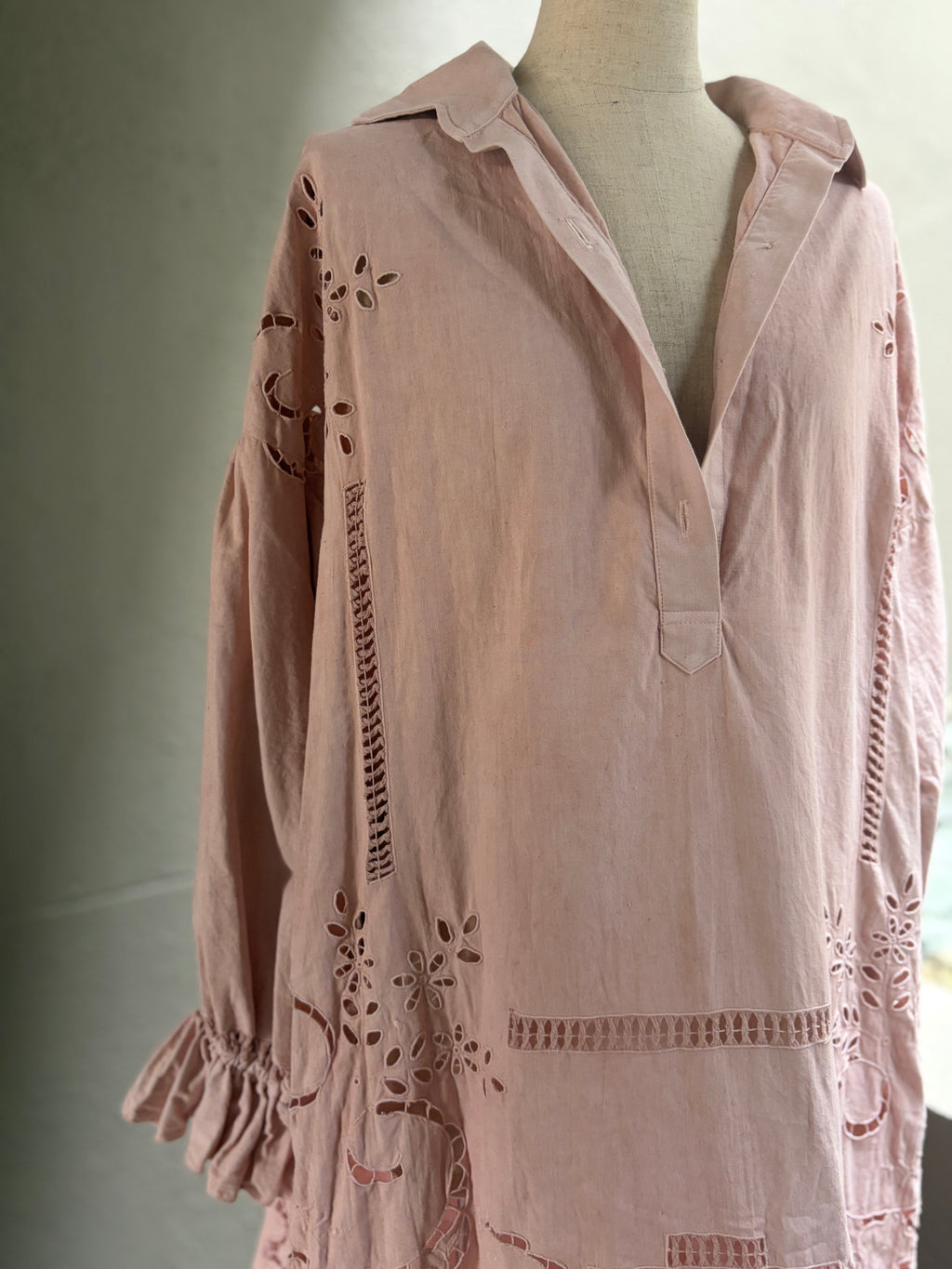 7 淡紅（Tankō）｜Lace Dress