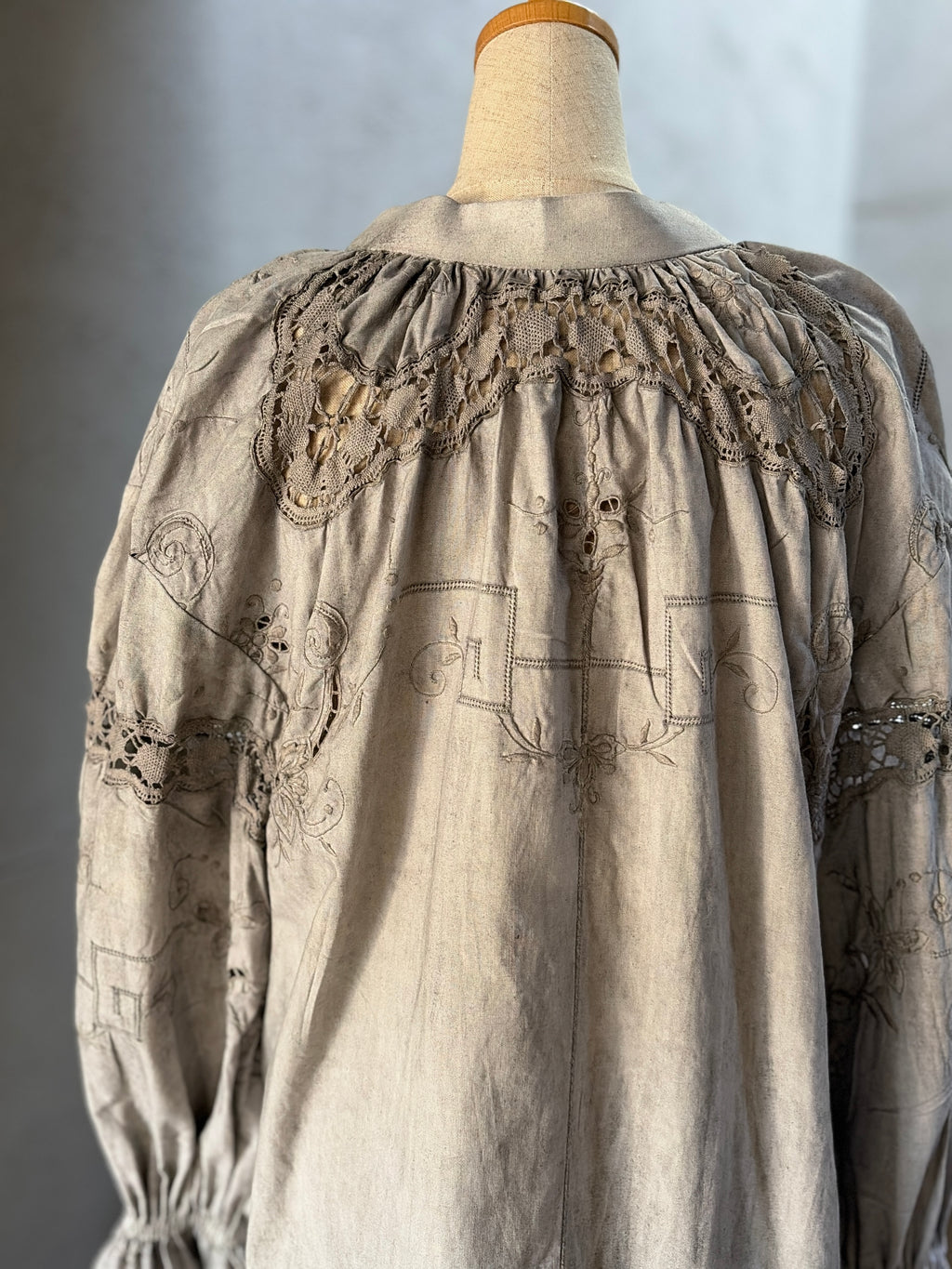 縫跡（Nuiseki）– Stitched Remains –