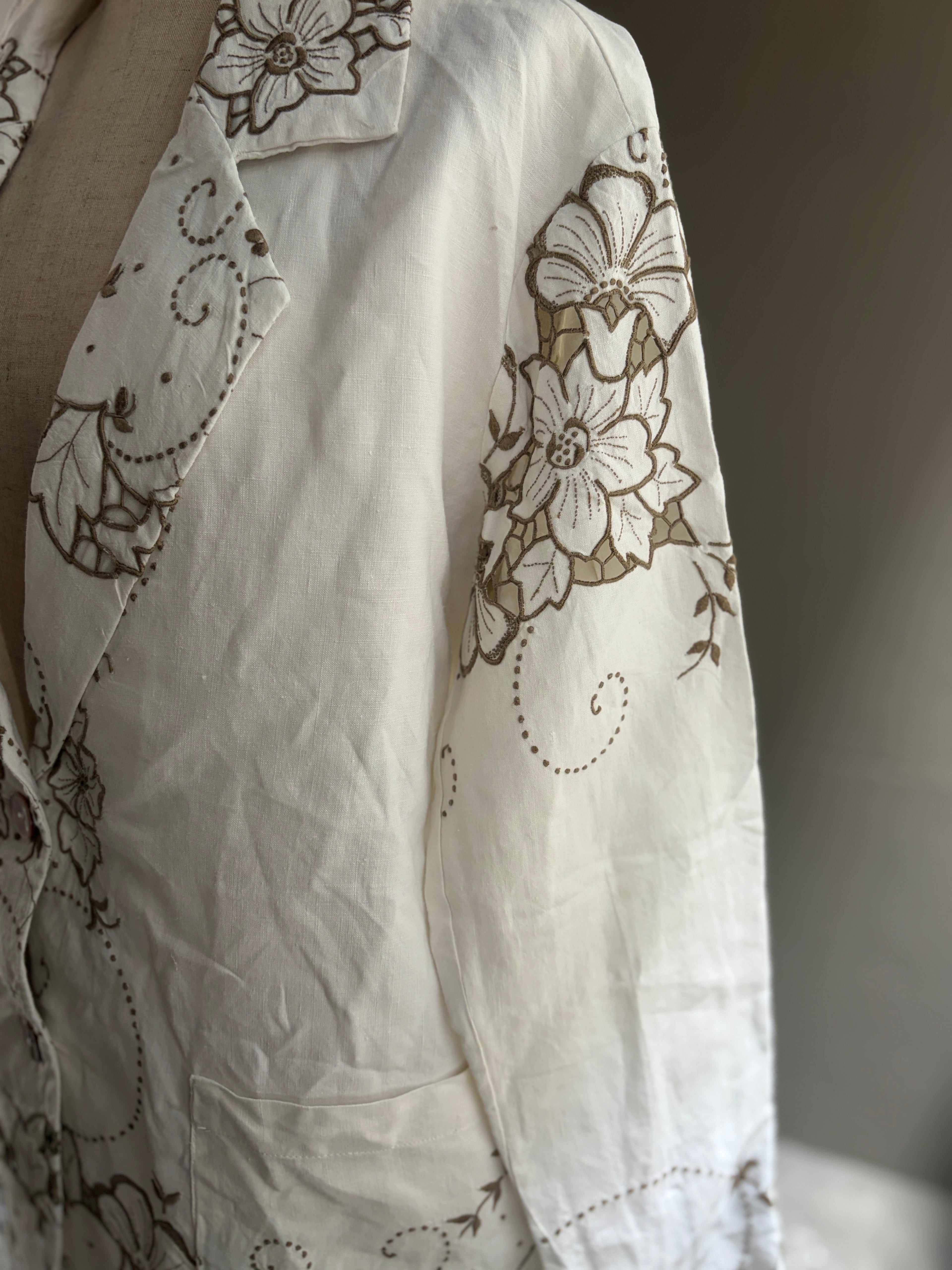 5 褐花（Kakka）｜Lace Tailored Jacket
