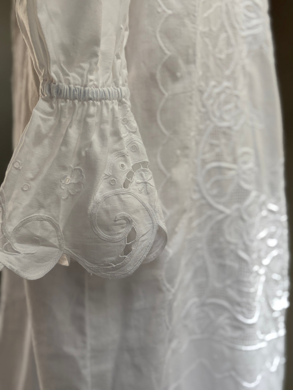 連脈（Renmyaku）｜Lace Vein Dress