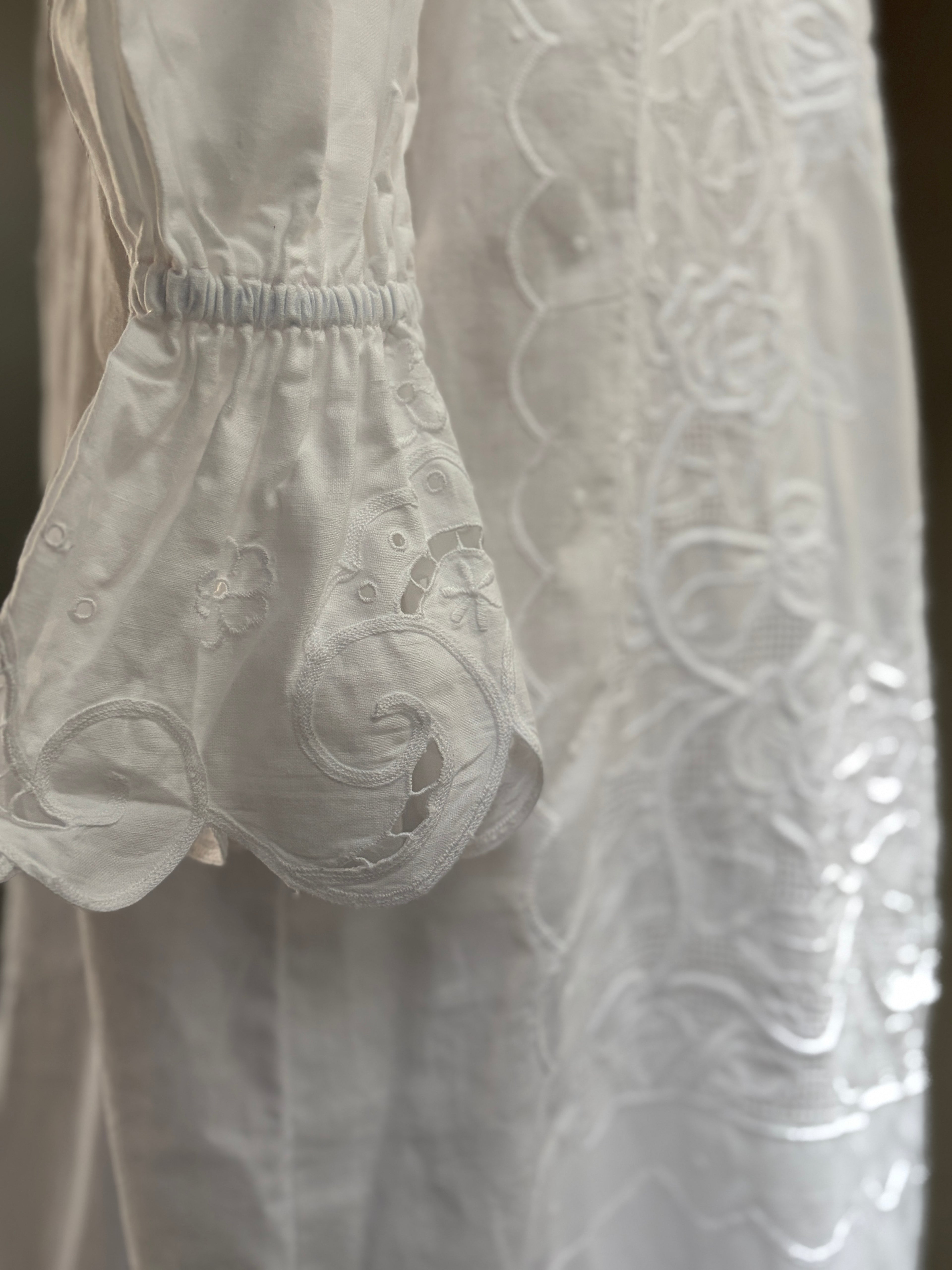 連脈（Renmyaku）｜Lace Vein Dress