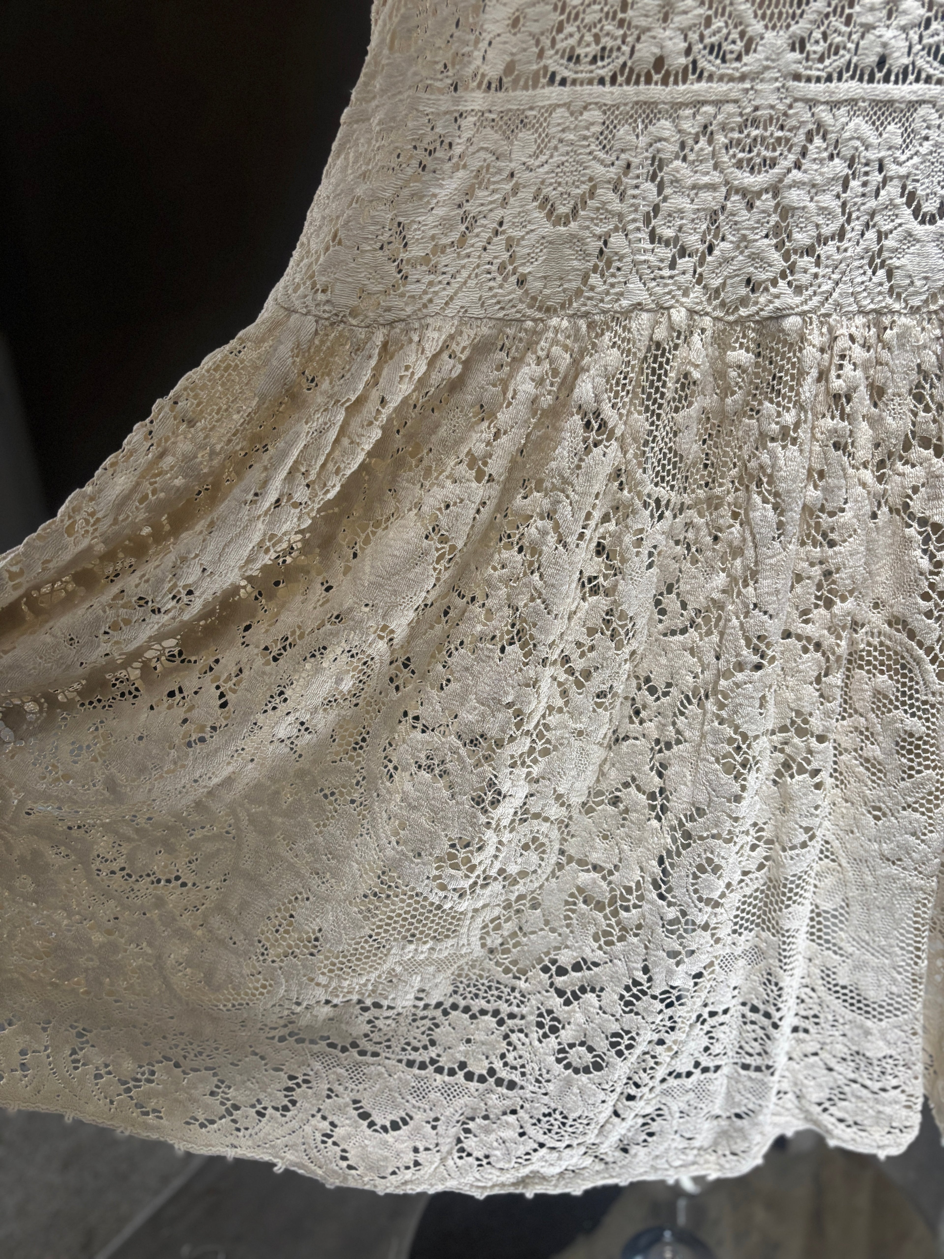 白綾（Hakua）｜Ivory Lace Dress