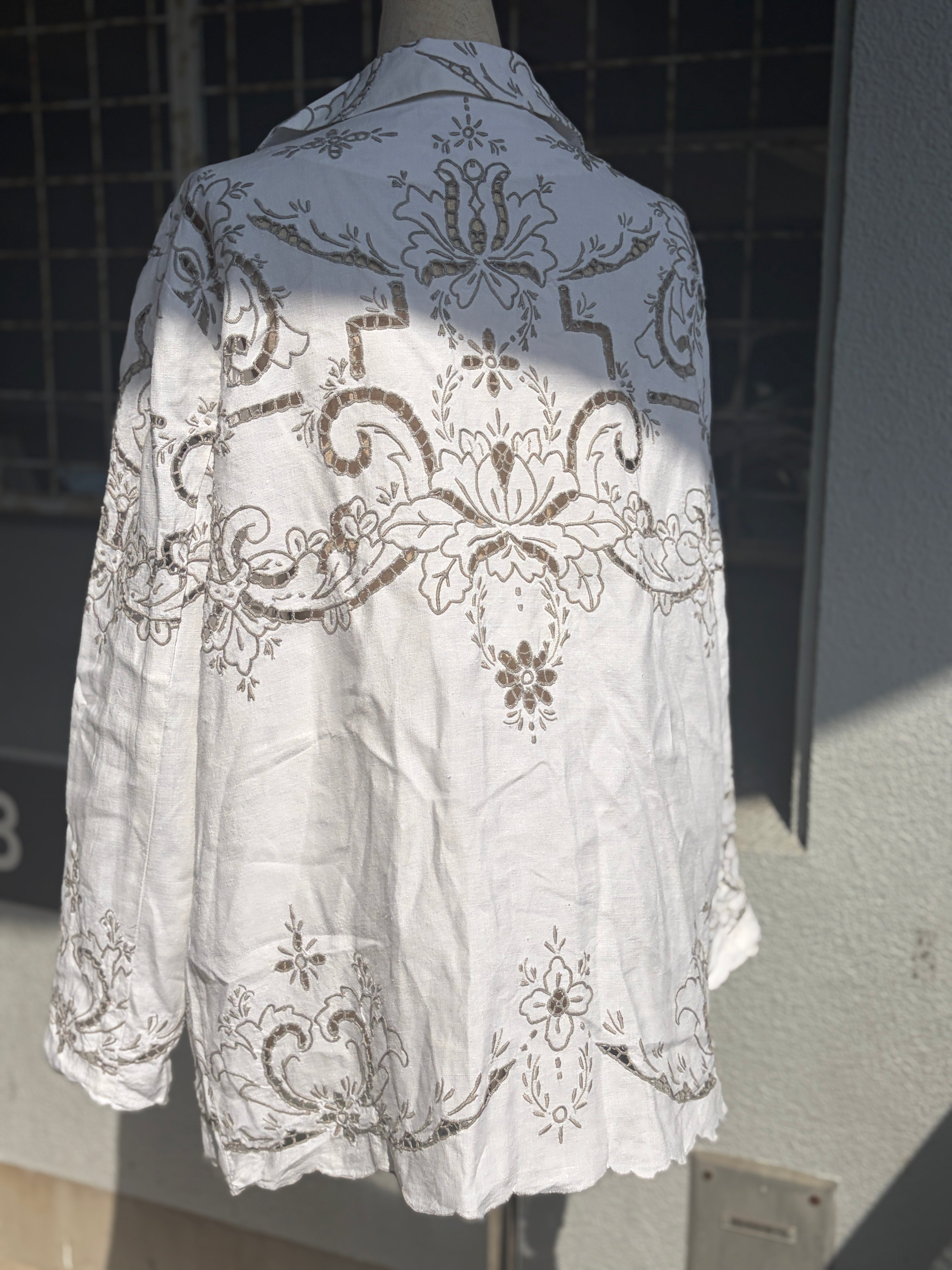 1 静紋（Seimon）｜Lace Tailored Jacket