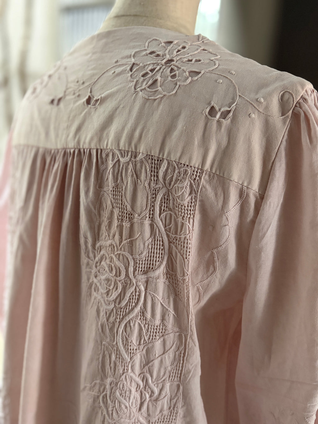 囲景（Ikage）｜Framed Blush Dress