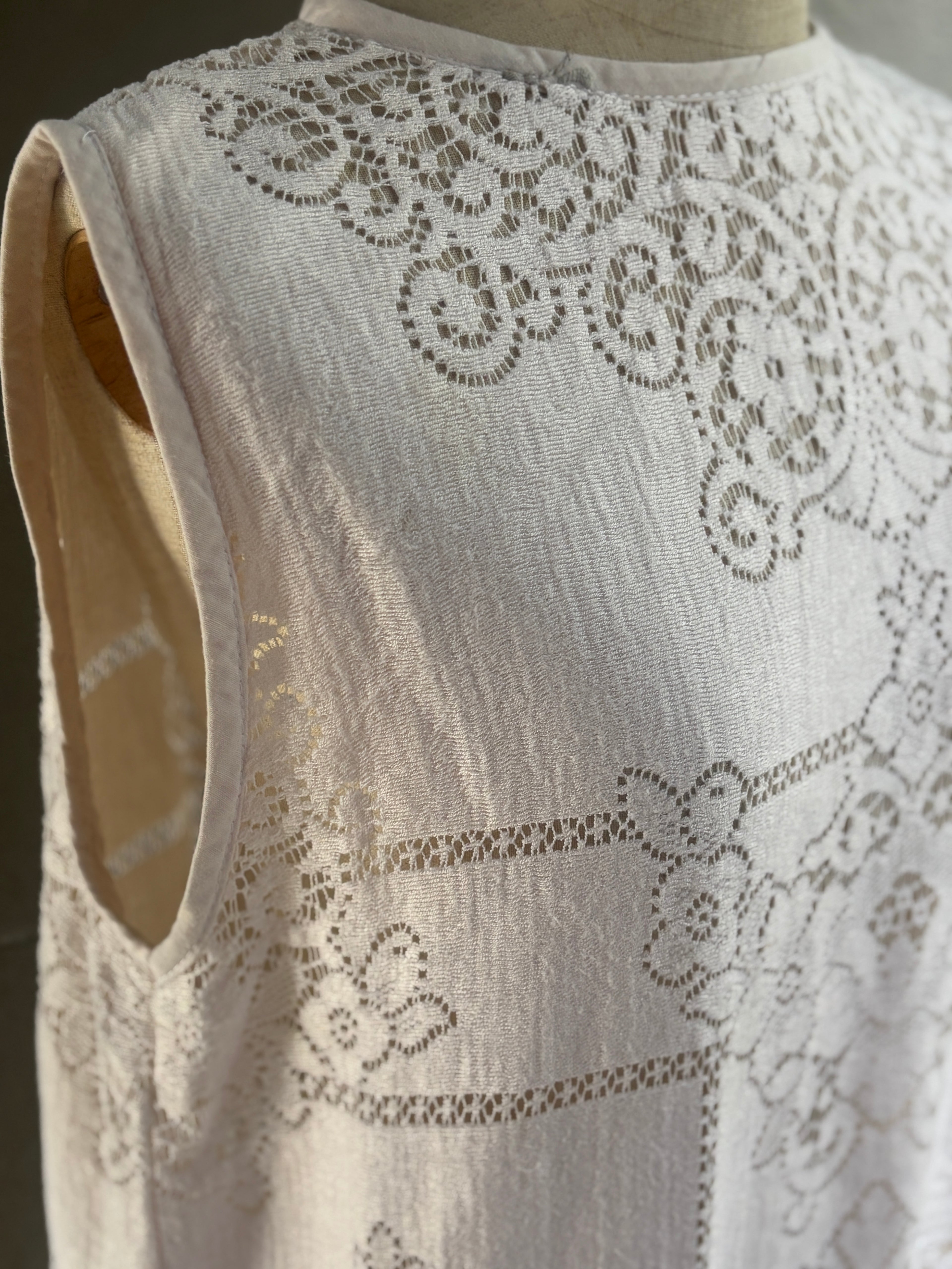 淡結（Tanketsu）｜Soft Pink Lace Dress