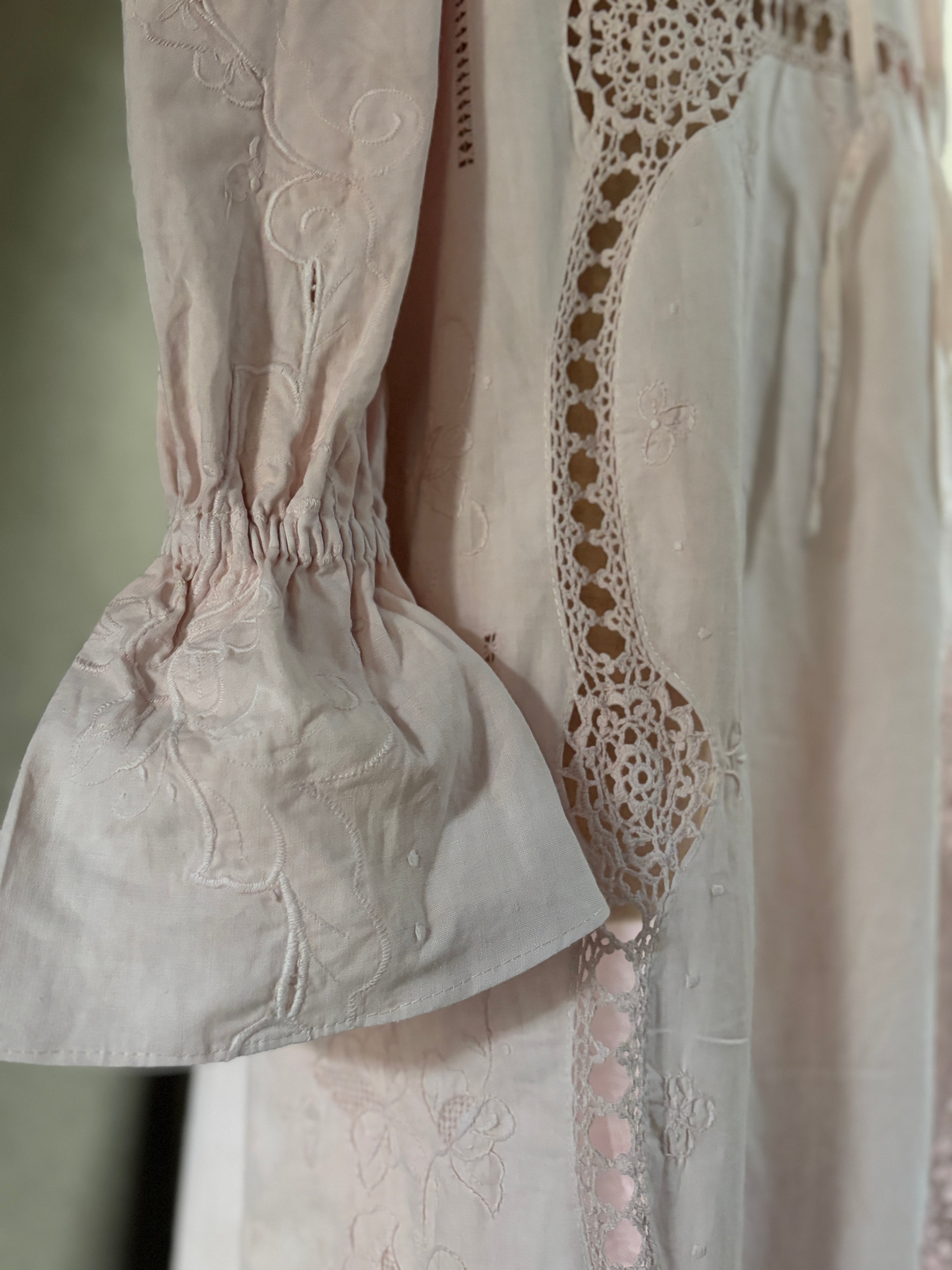 囲景（Ikage）｜Framed Blush Dress