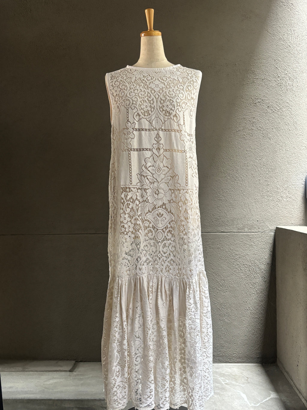 白矩（Hakuku）｜Lace Dress