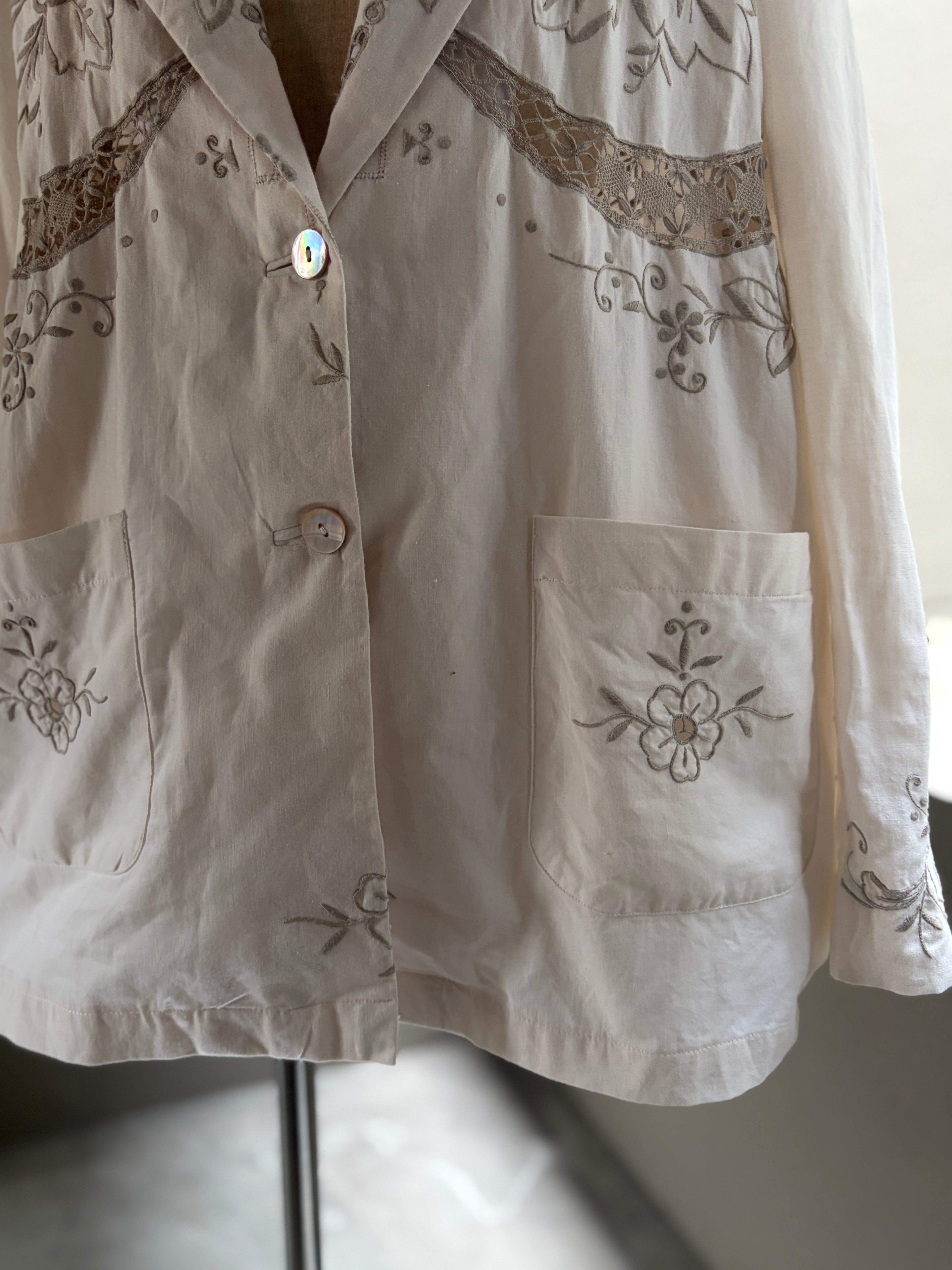 4 花陰（Kain）｜Lace Tailored Jacket