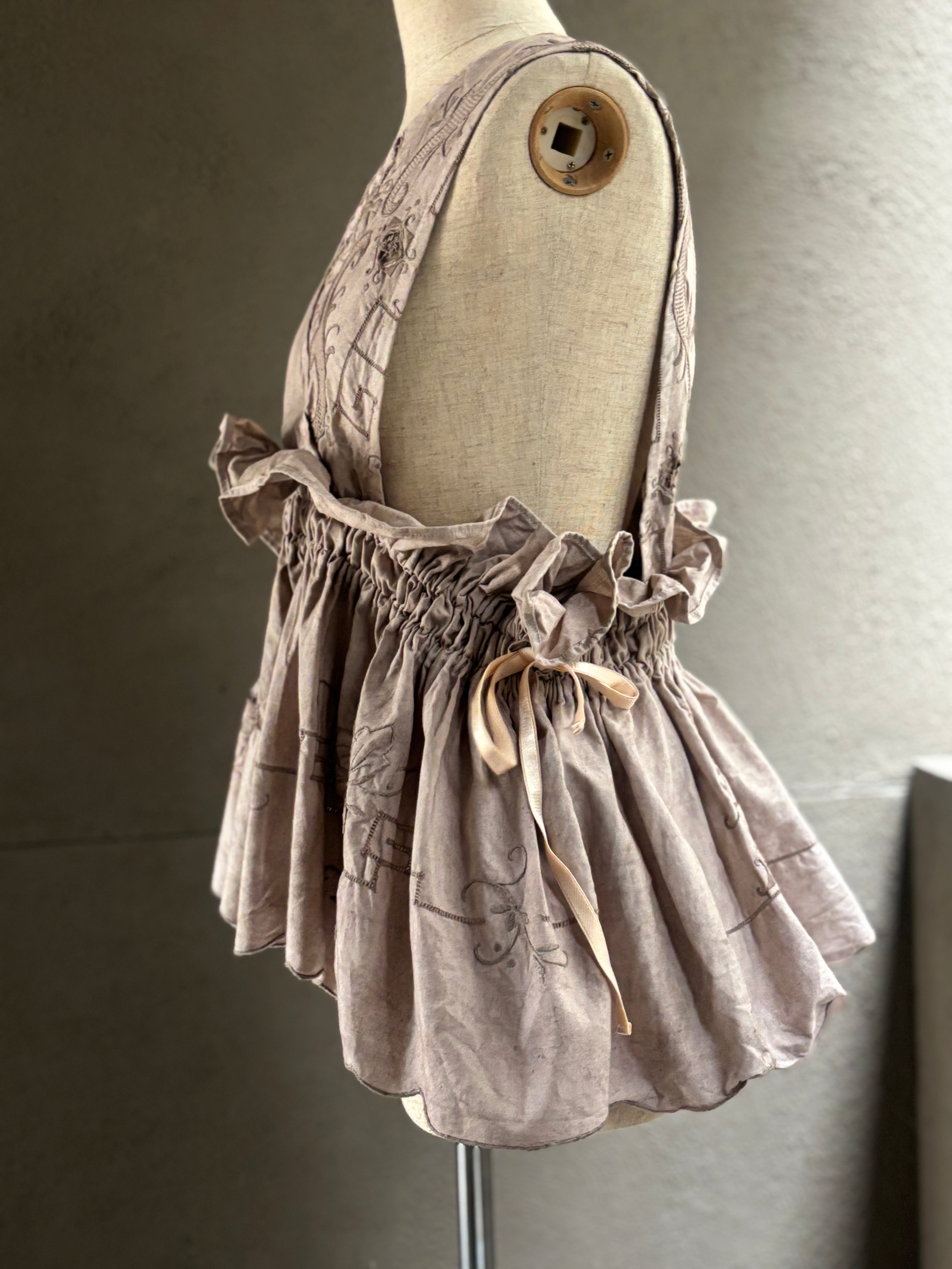折紋（Orimon） – Folded Embroidered Wrap Vest