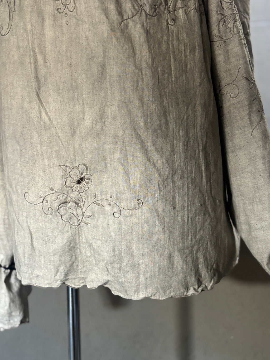 淡影（Tan-ei）｜Soft Shadow Blouse