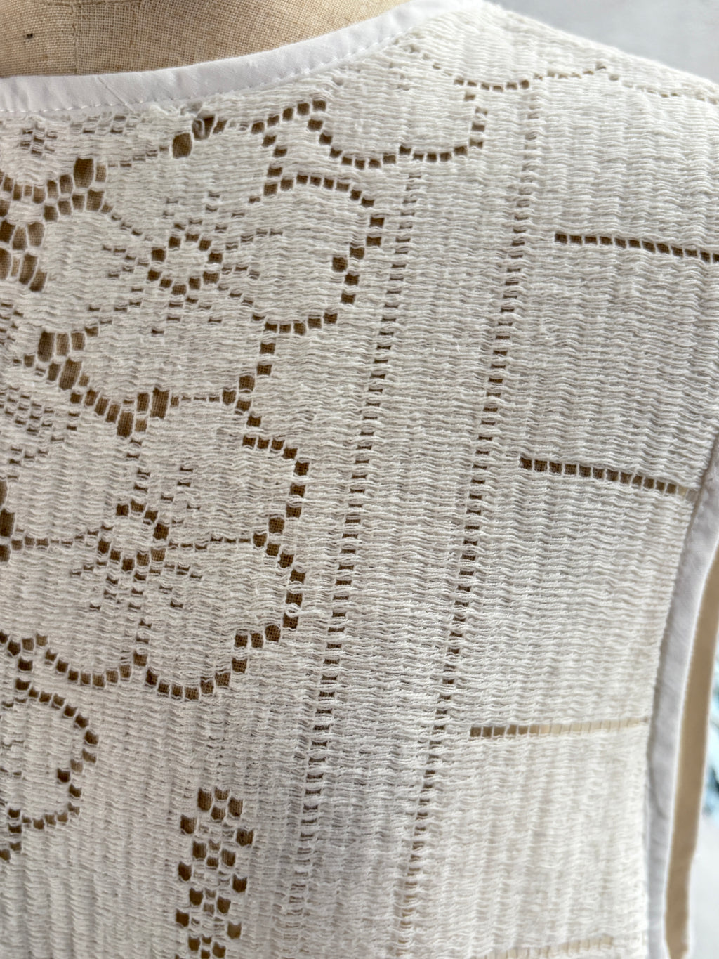 構章（Kōshō）｜Structured Ornament Dress