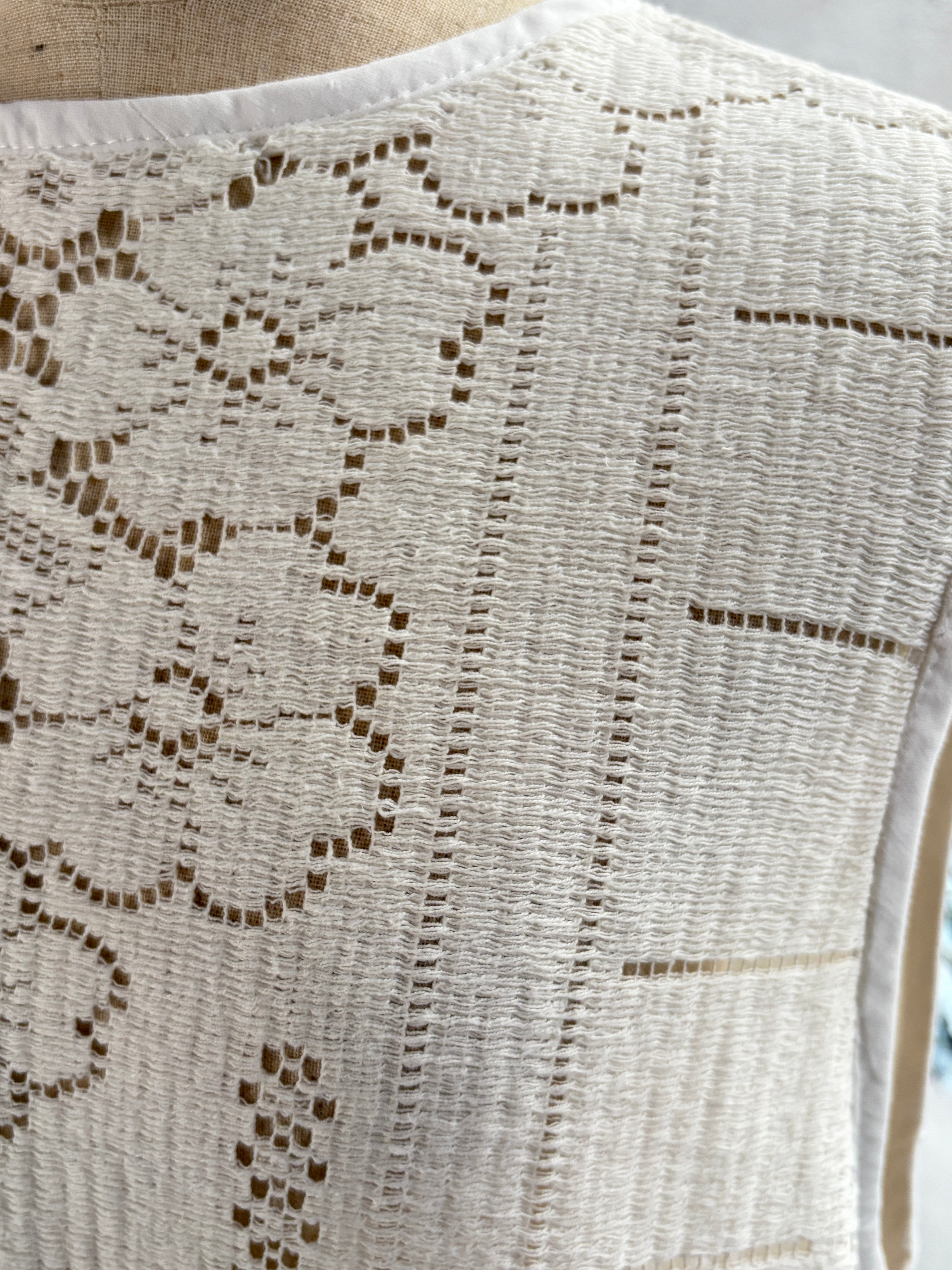 構章（Kōshō）｜Structured Ornament Dress