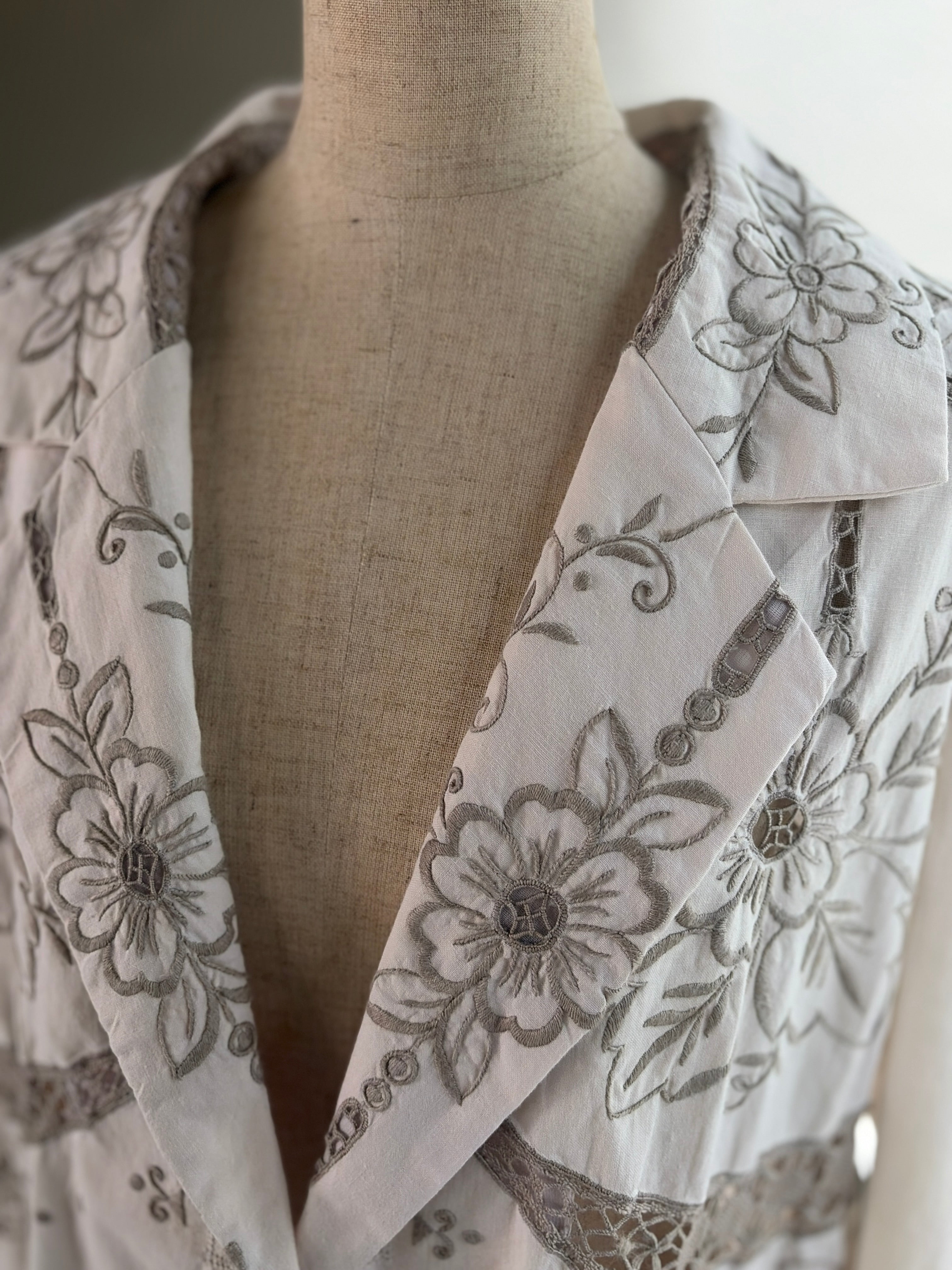 4 花陰（Kain）｜Lace Tailored Jacket