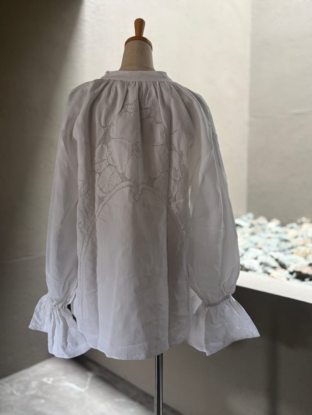 2 淡環（Tankan）｜Lace Blouse