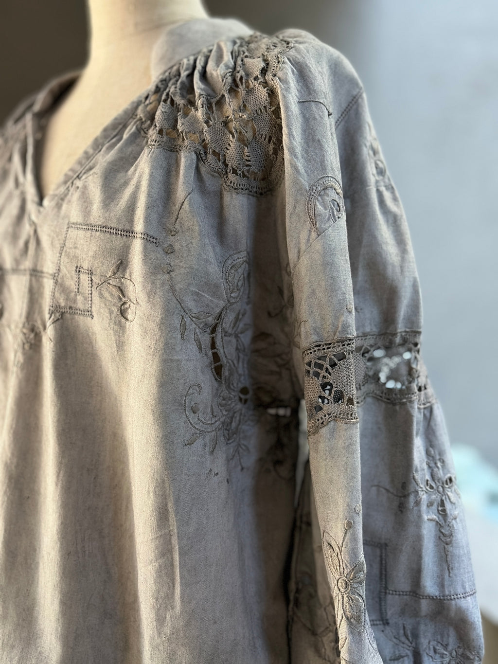 縫跡（Nuiseki）– Stitched Remains –