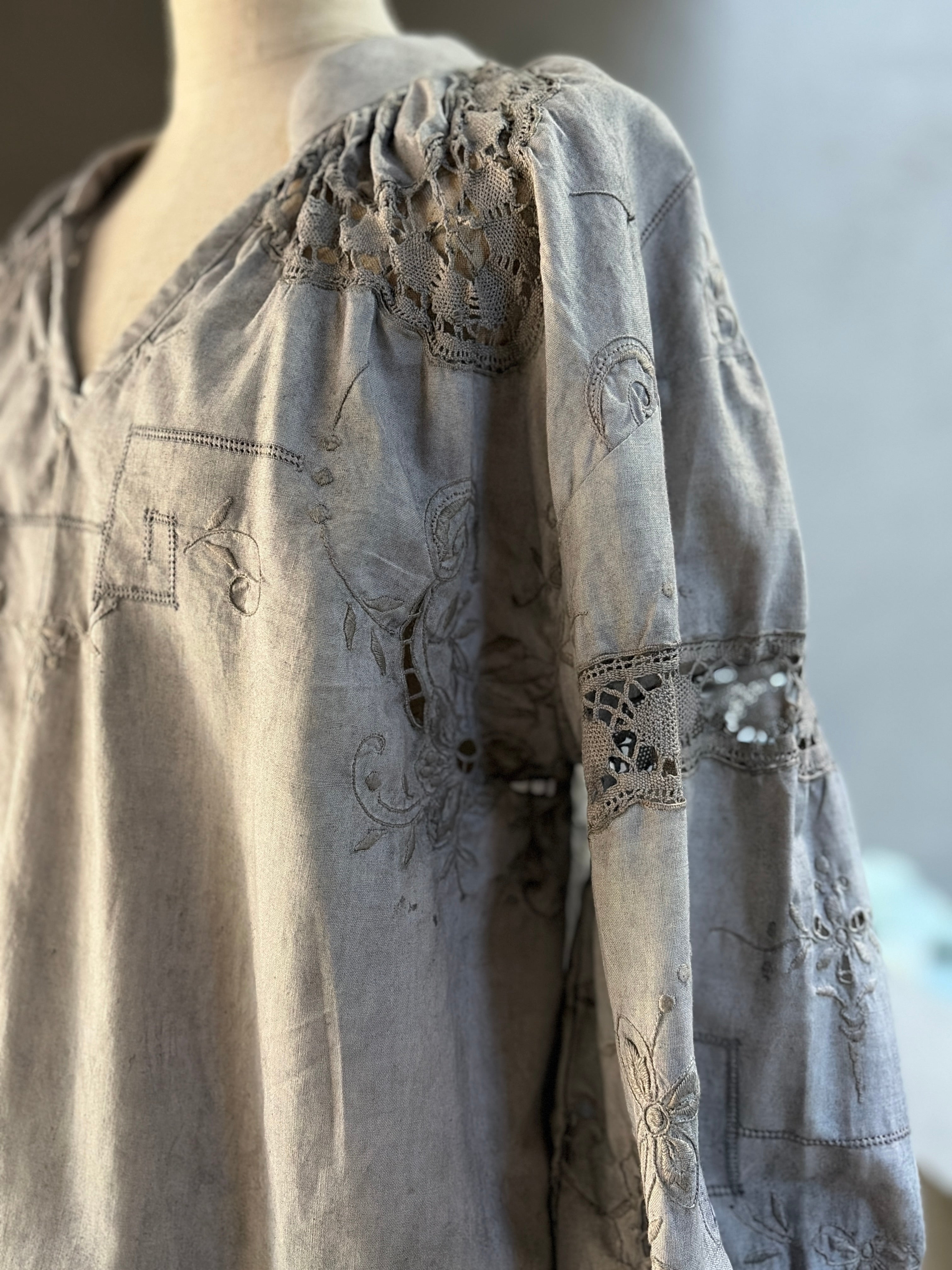 縫跡（Nuiseki）– Stitched Remains –
