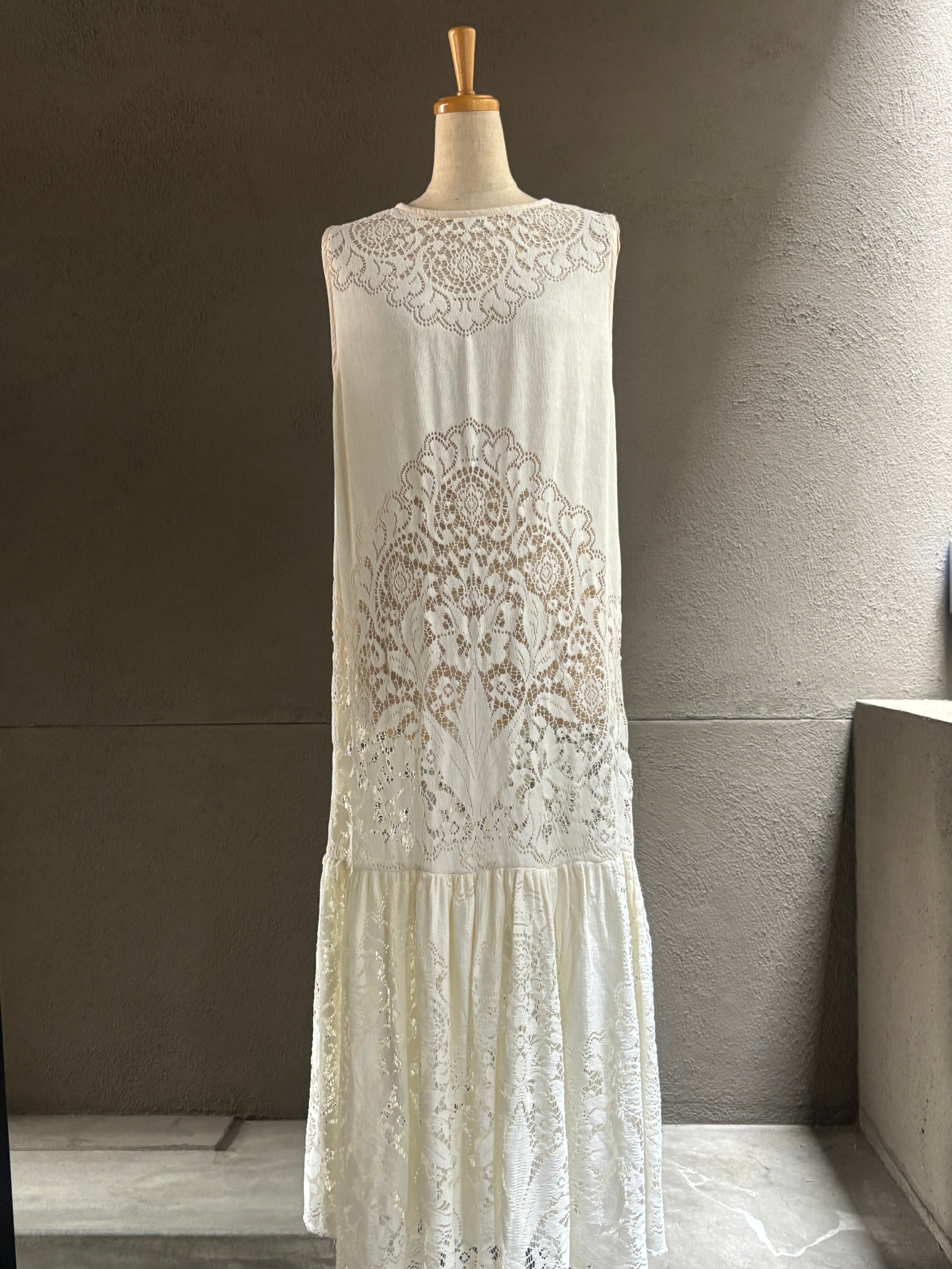 白環（Hakukan）｜Lace Dress