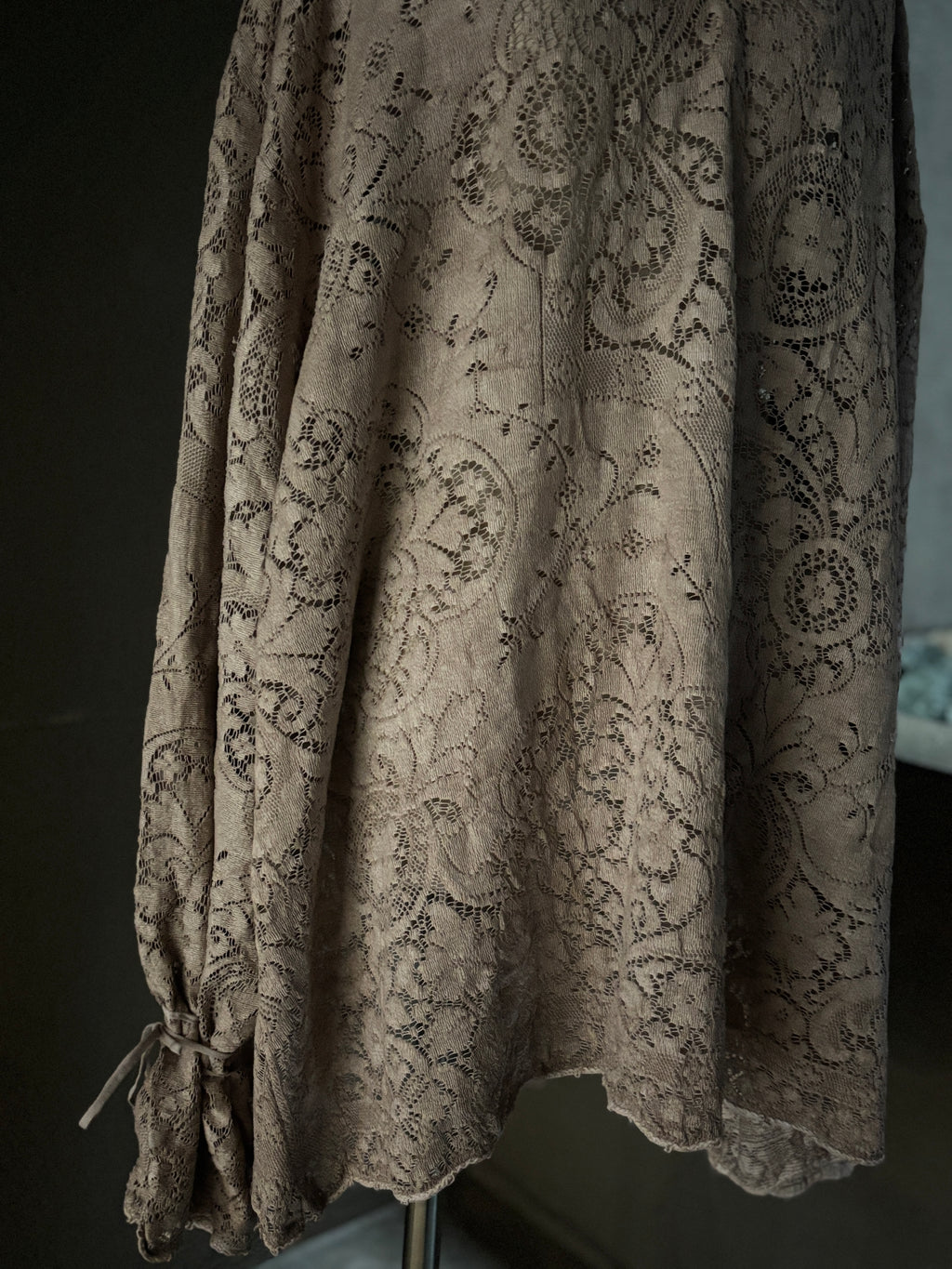透紋（Tou-mon）｜Quaker Lace Tunic