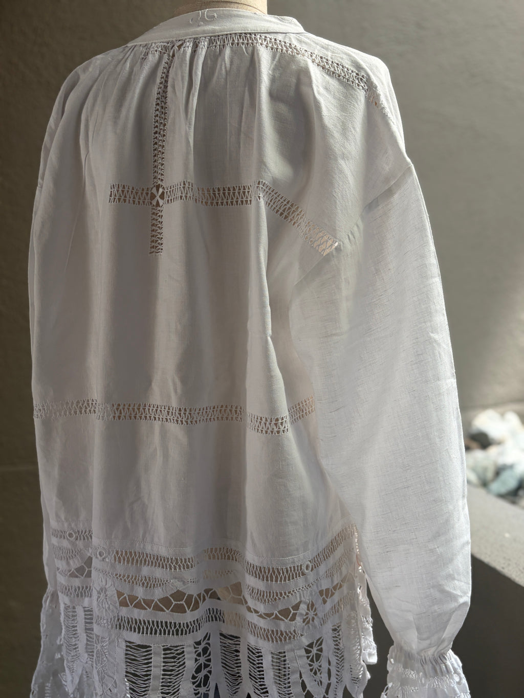 透綻（Tōtan）｜Lace Blouse