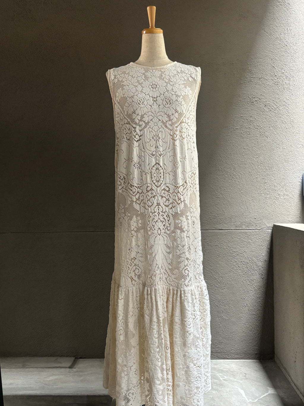白庭（Hakutei）｜Lace Dress
