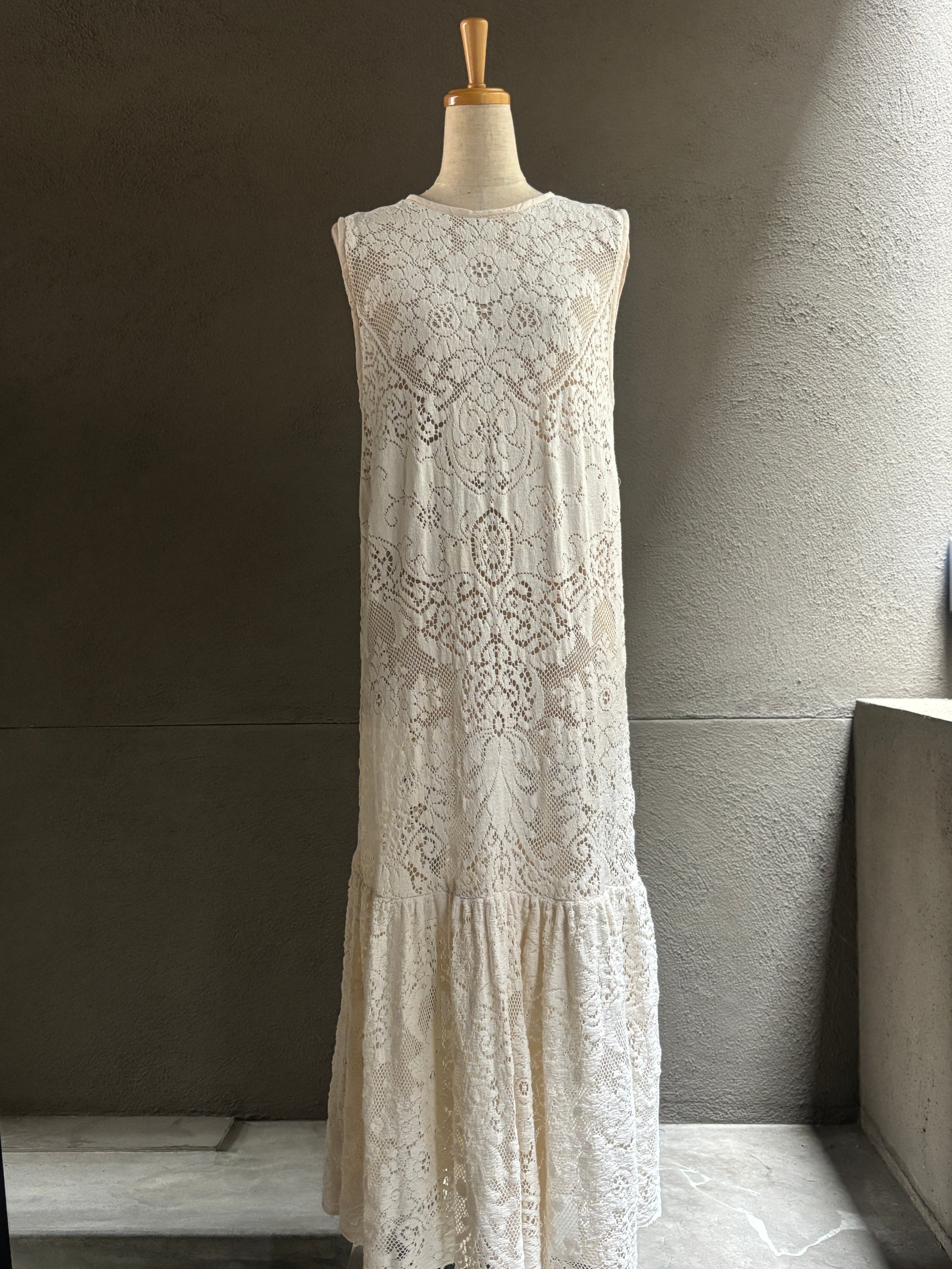 白庭（Hakutei）｜Lace Dress
