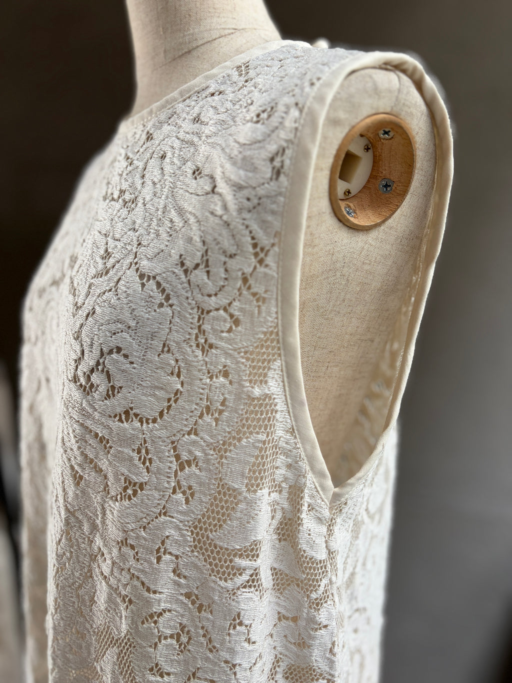 透綴｜Sui-Tetsu｜Lace Continuum