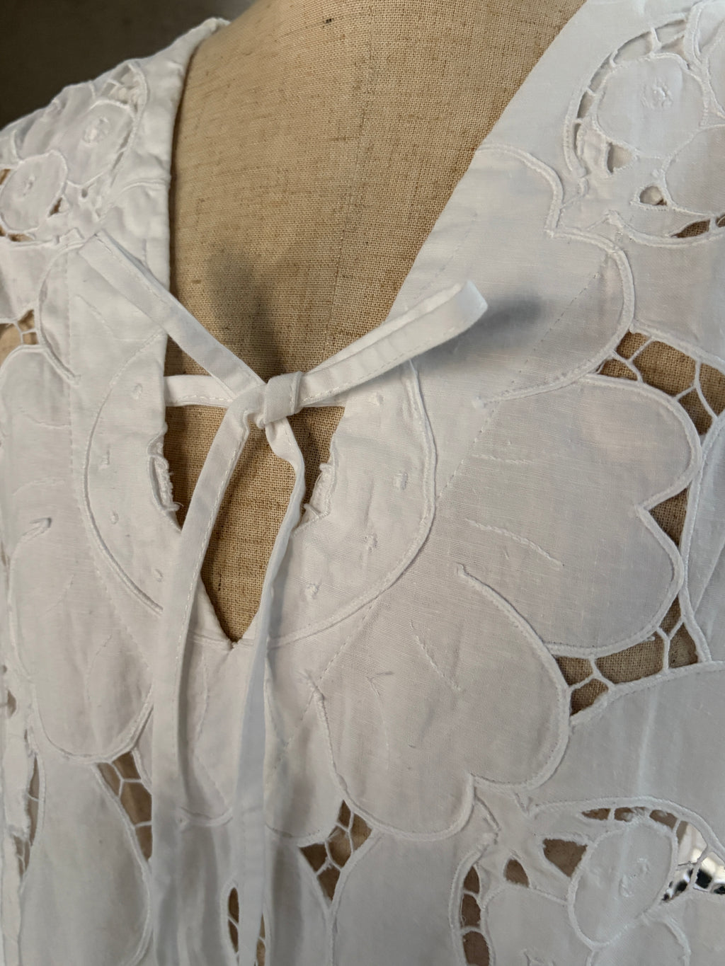 開輪（Kairin）｜Open Petal Dress