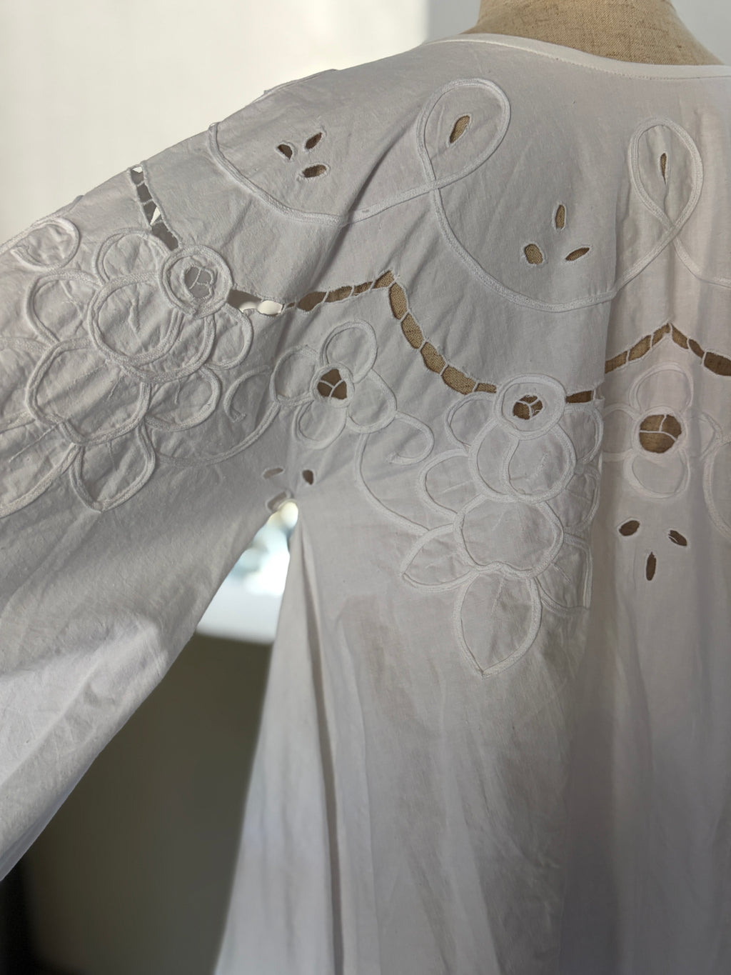 綻花（Tanka）｜Lace Blouse