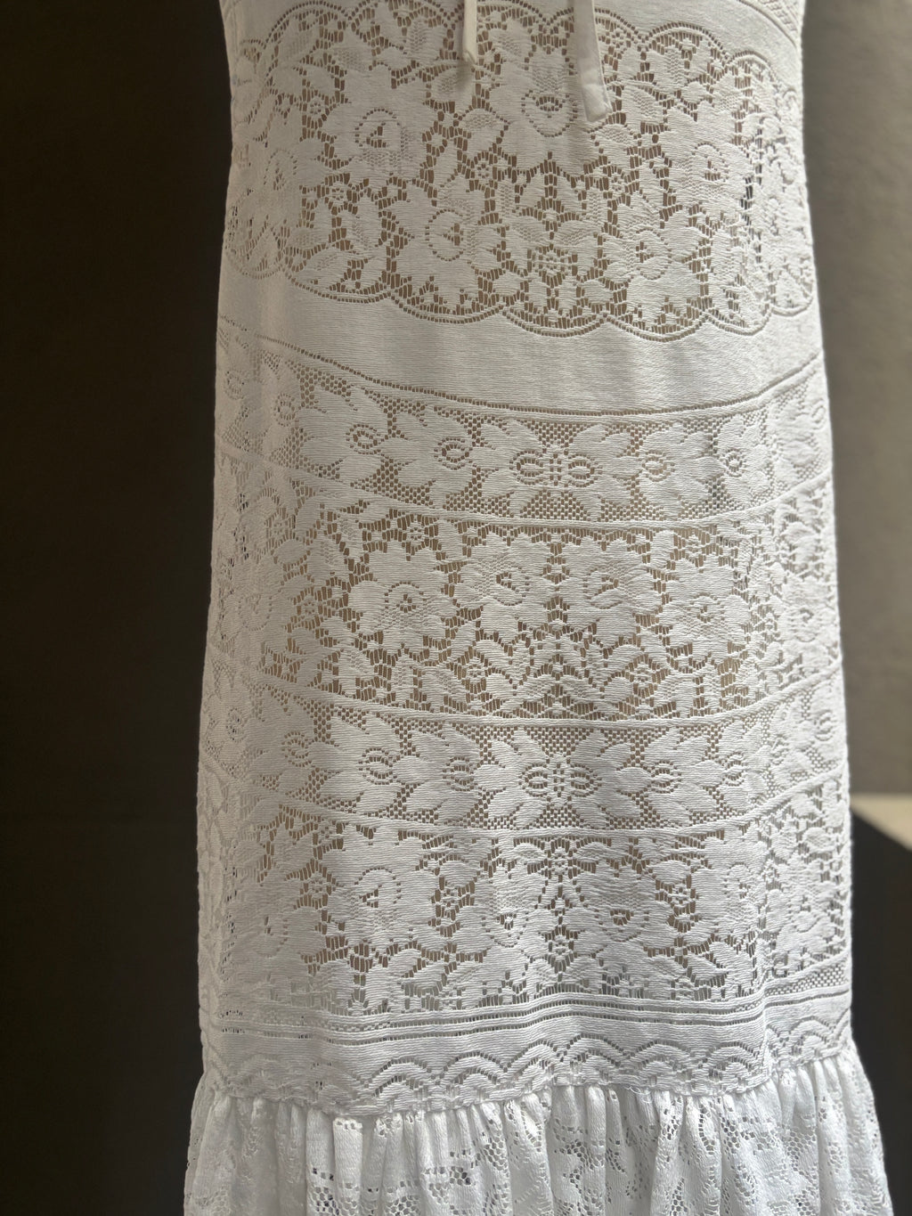 白階（Hakkai）Panel Lace Dress