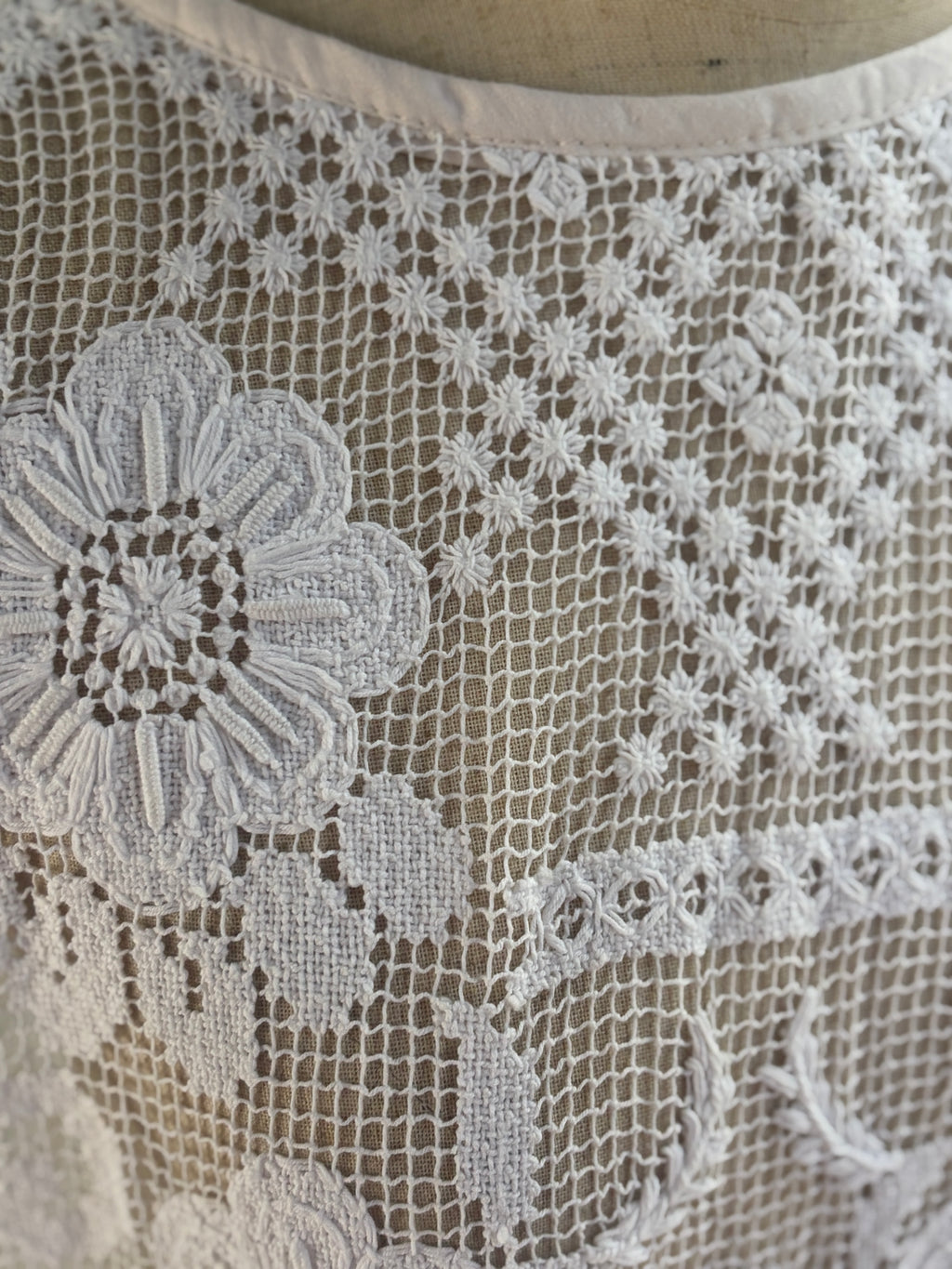余白（Yohaku）｜Lace Interval Dress