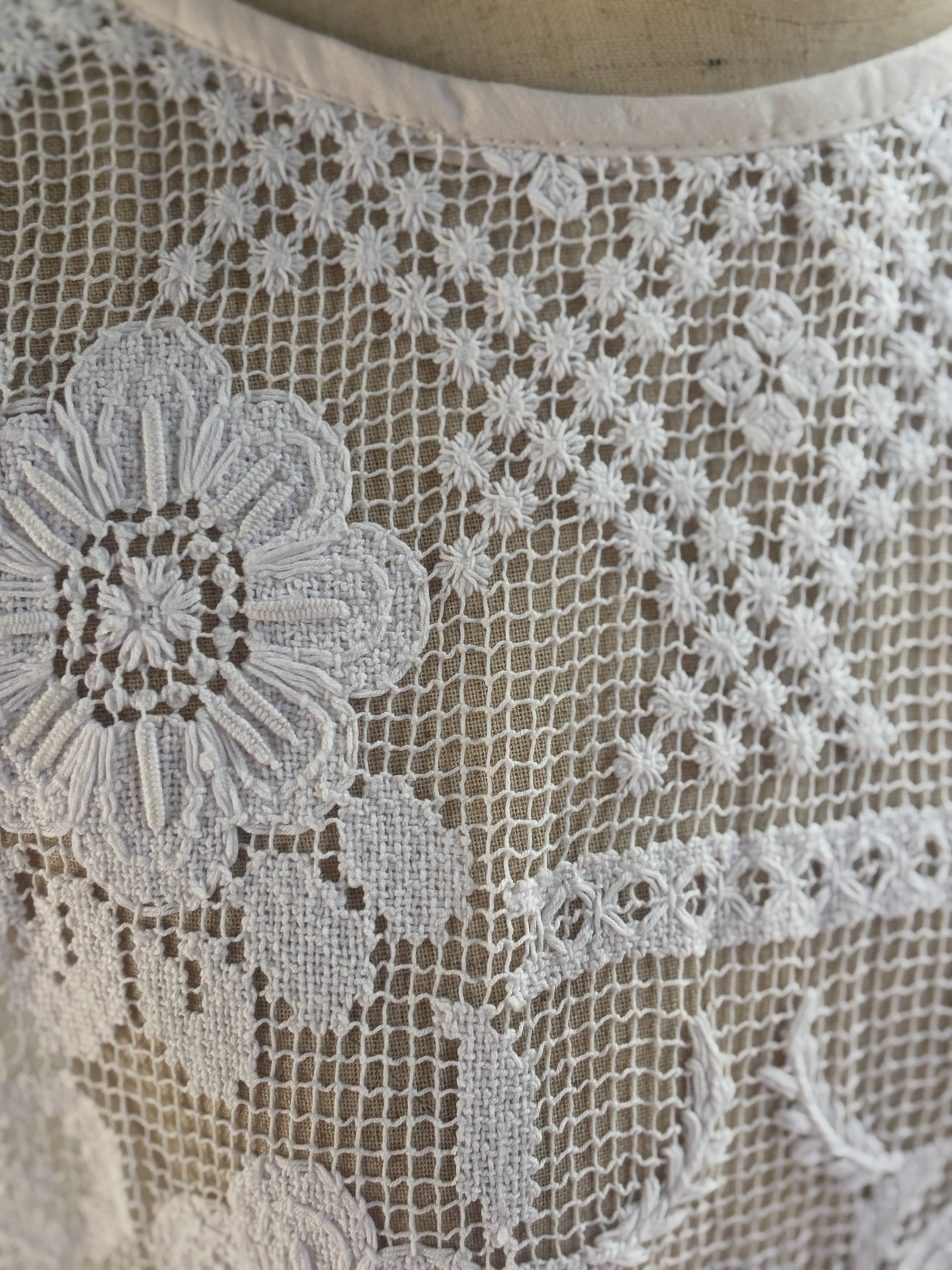 余白（Yohaku）｜Lace Interval Dress