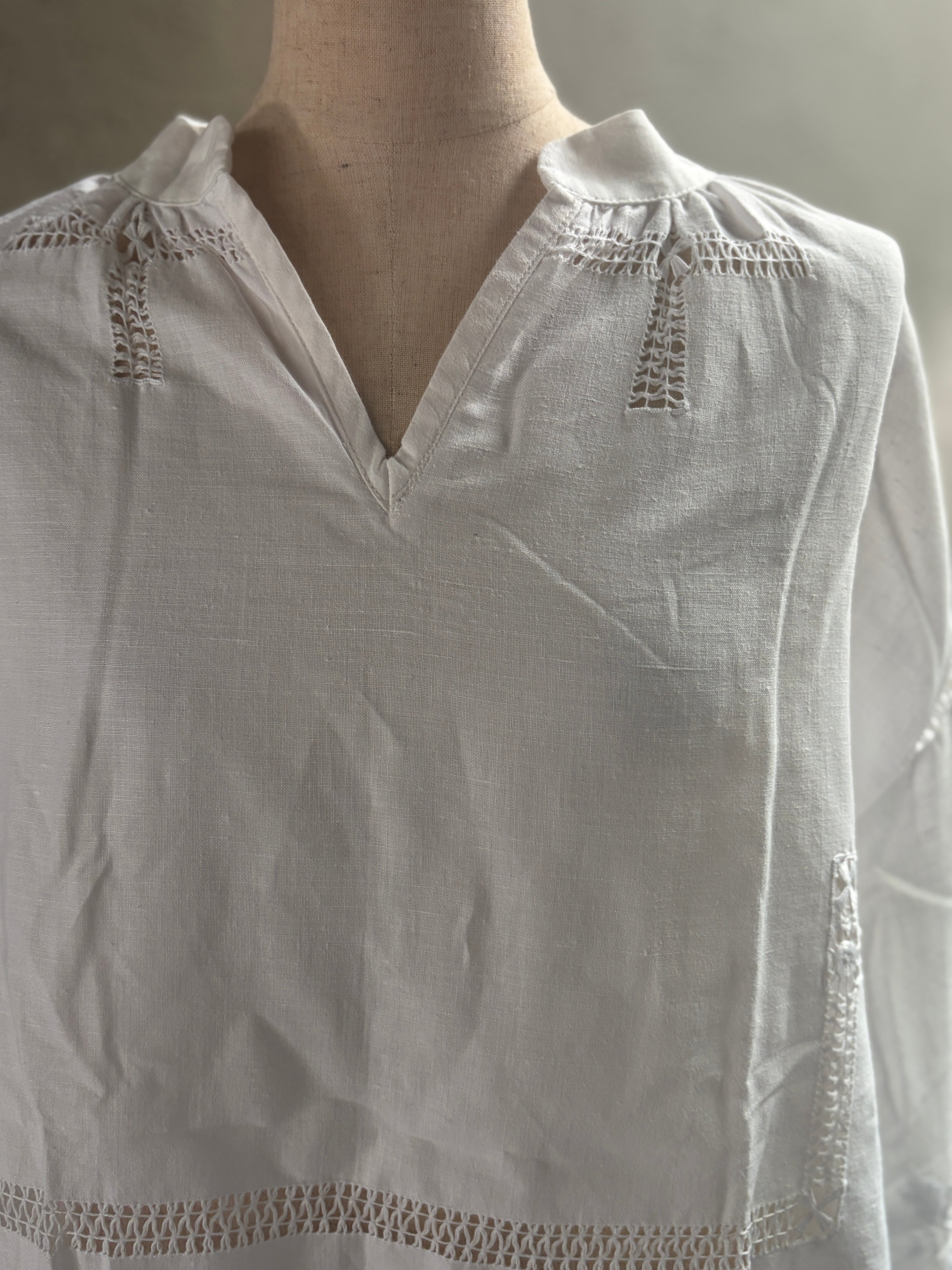 透綻（Tōtan）｜Lace Blouse