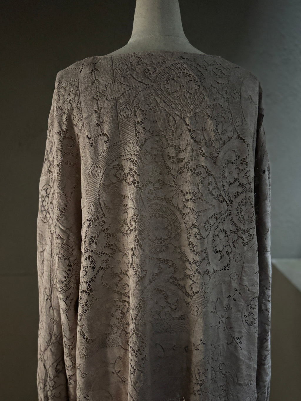 透紋（Tou-mon）｜Quaker Lace Tunic