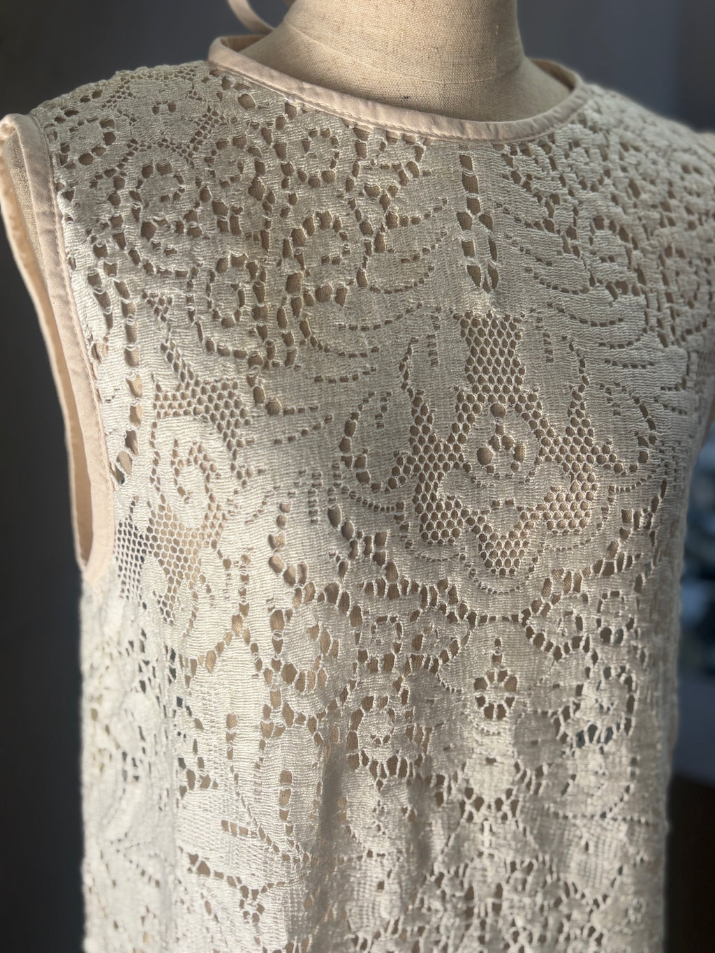 層影（Souei）｜Layered Lace Dress