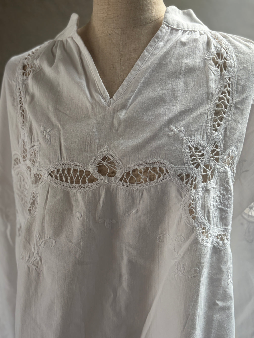 静余（Seiyo）｜Lace Blouse