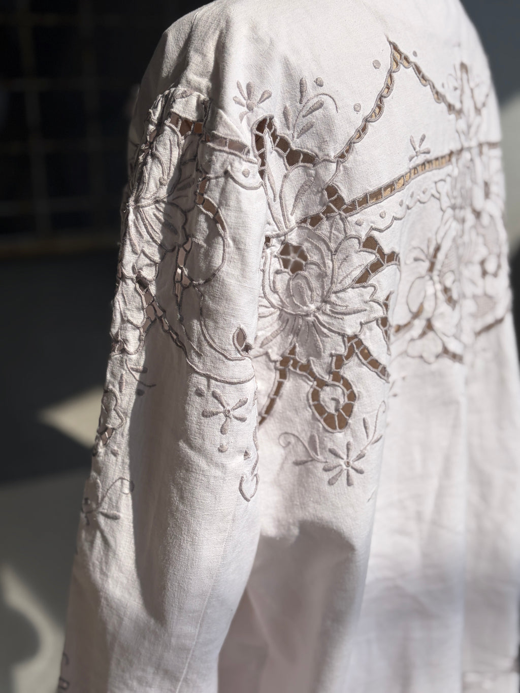 3 均紋（Kinmon）｜Lace Tailored Jacket