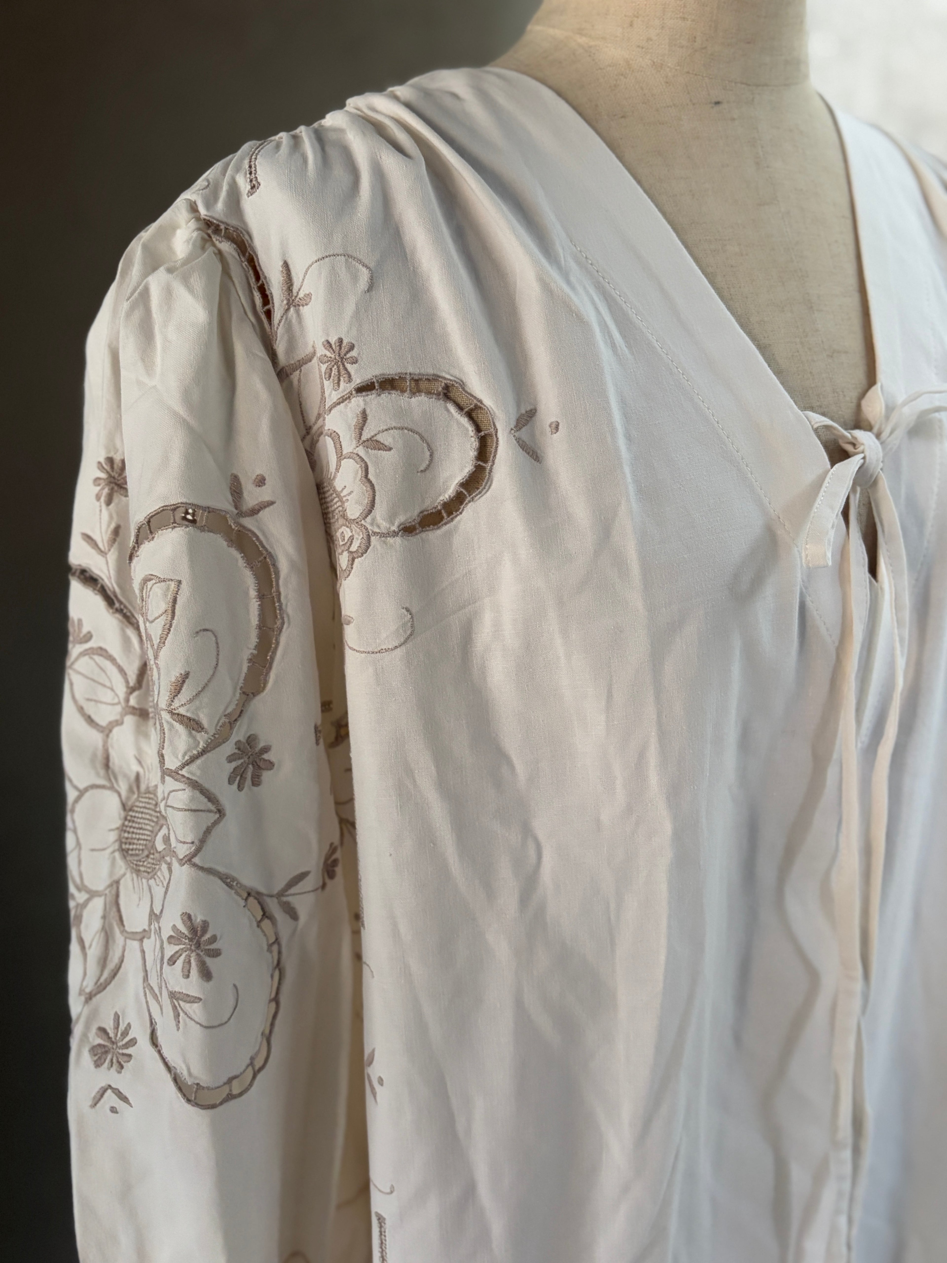 余章（Yoshō）｜Quiet Bloom Dress