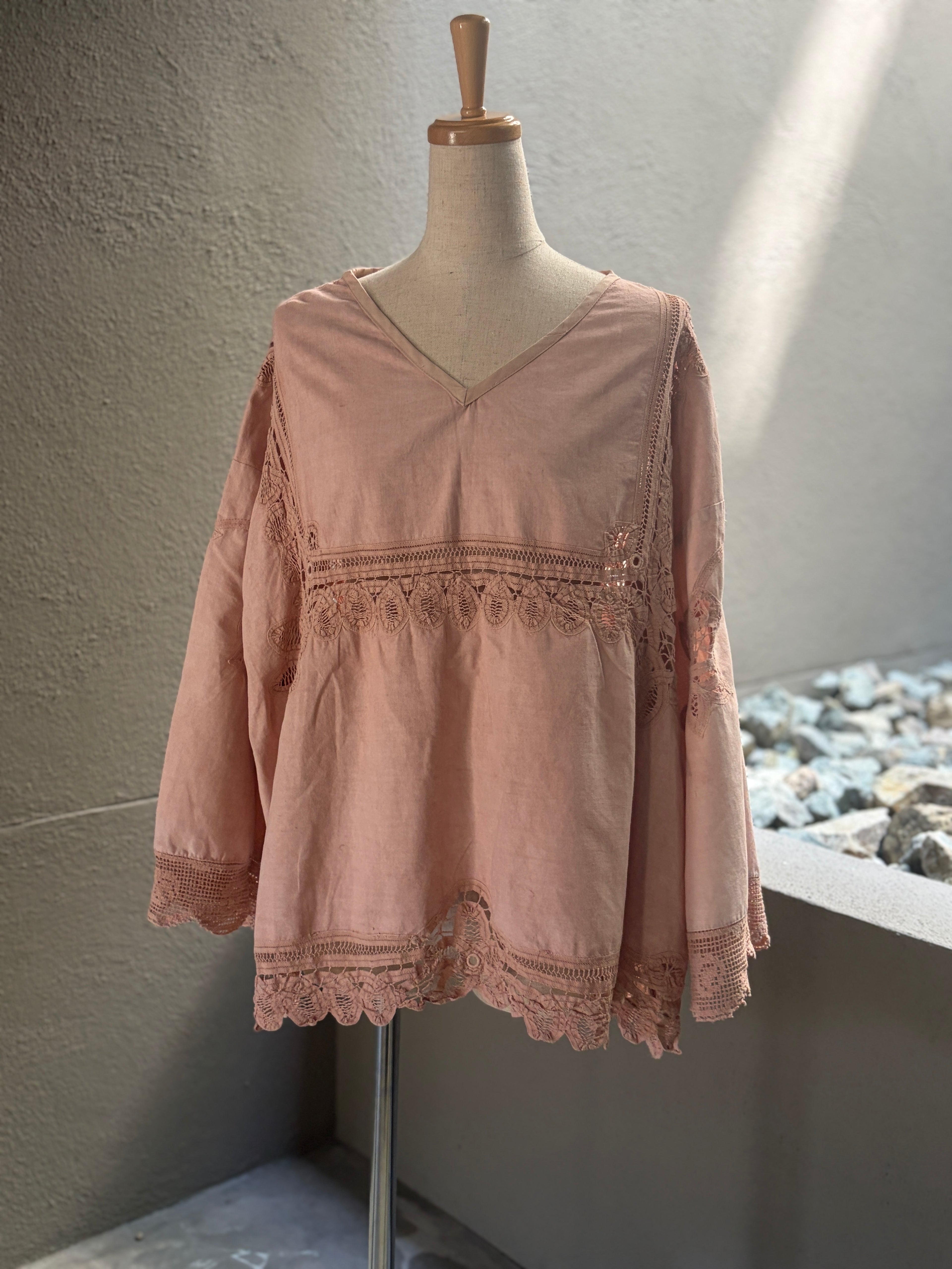 淡綻（Tantan）｜Lace Blouse