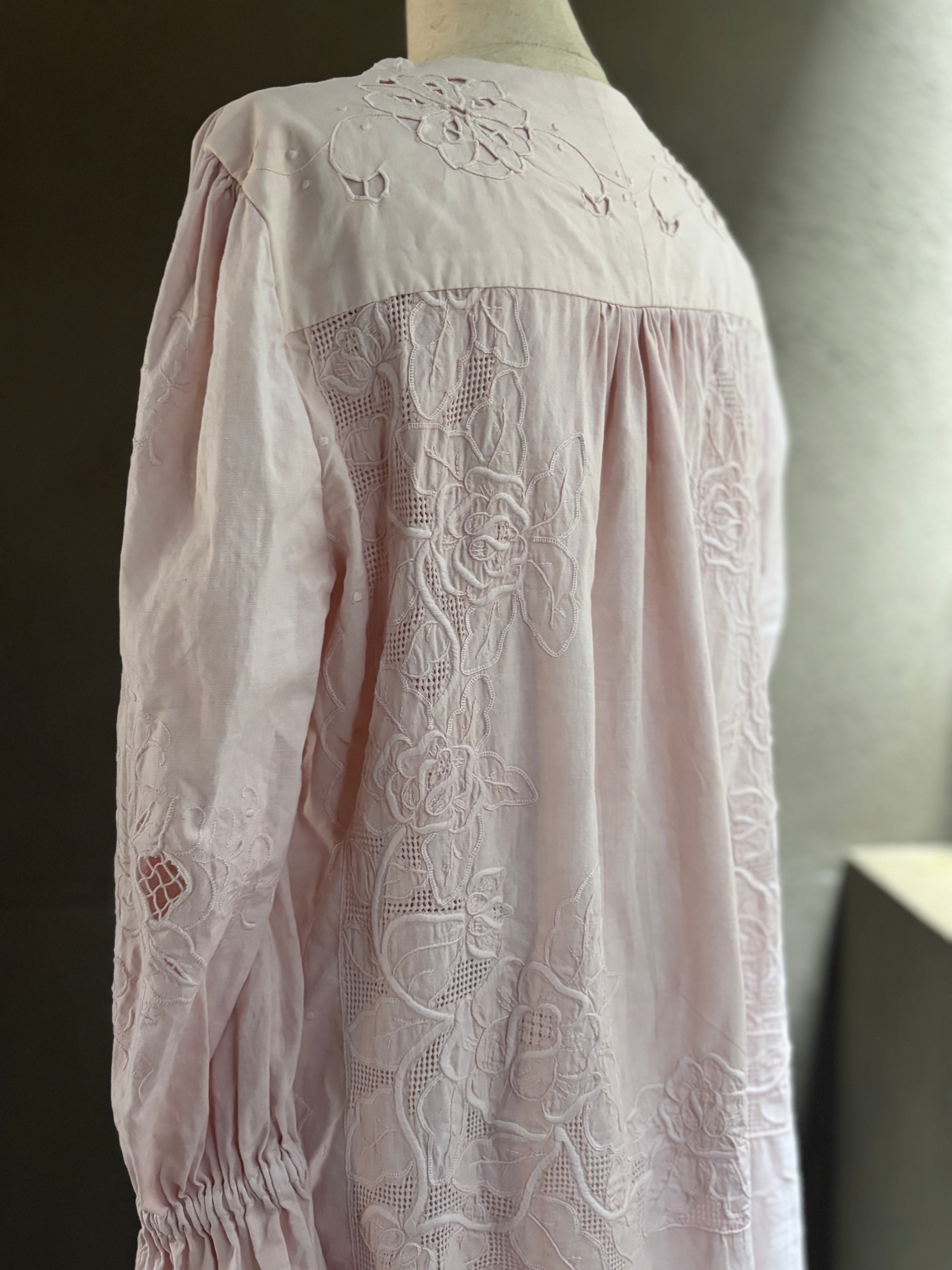 囲景（Ikage）｜Framed Blush Dress