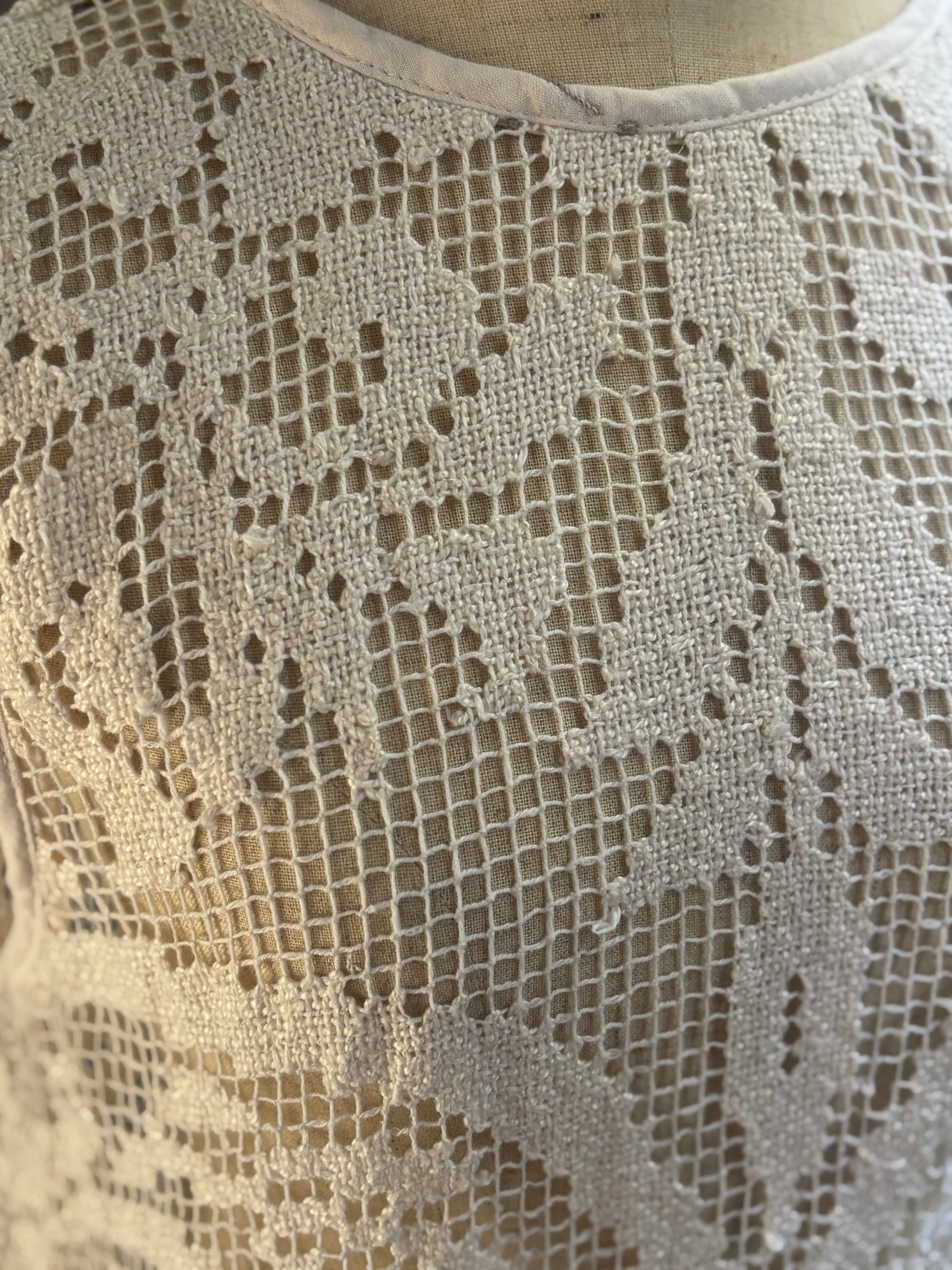 編影（Amei）｜Filet Crochet Lace Dress