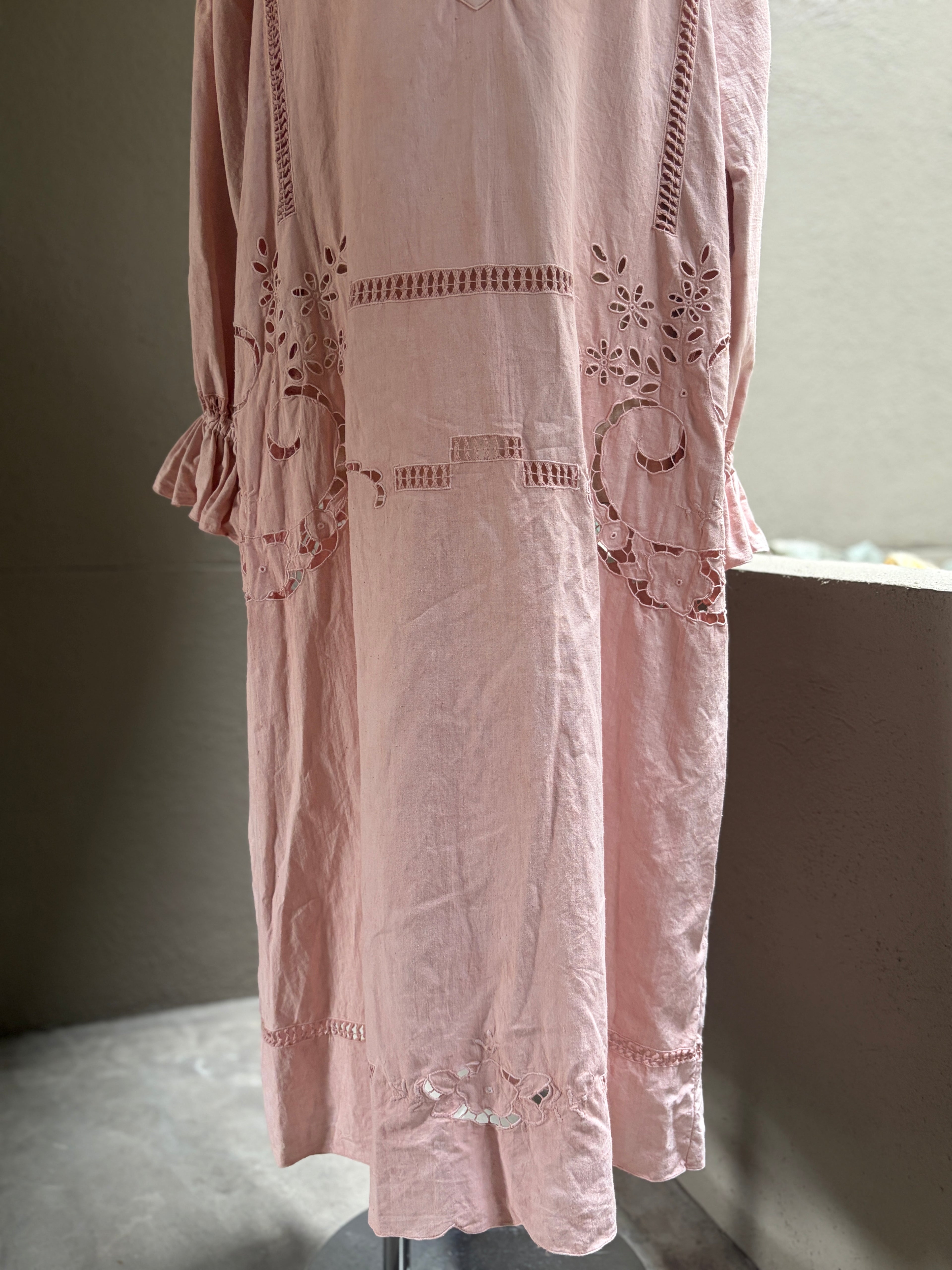 7 淡紅（Tankō）｜Lace Dress