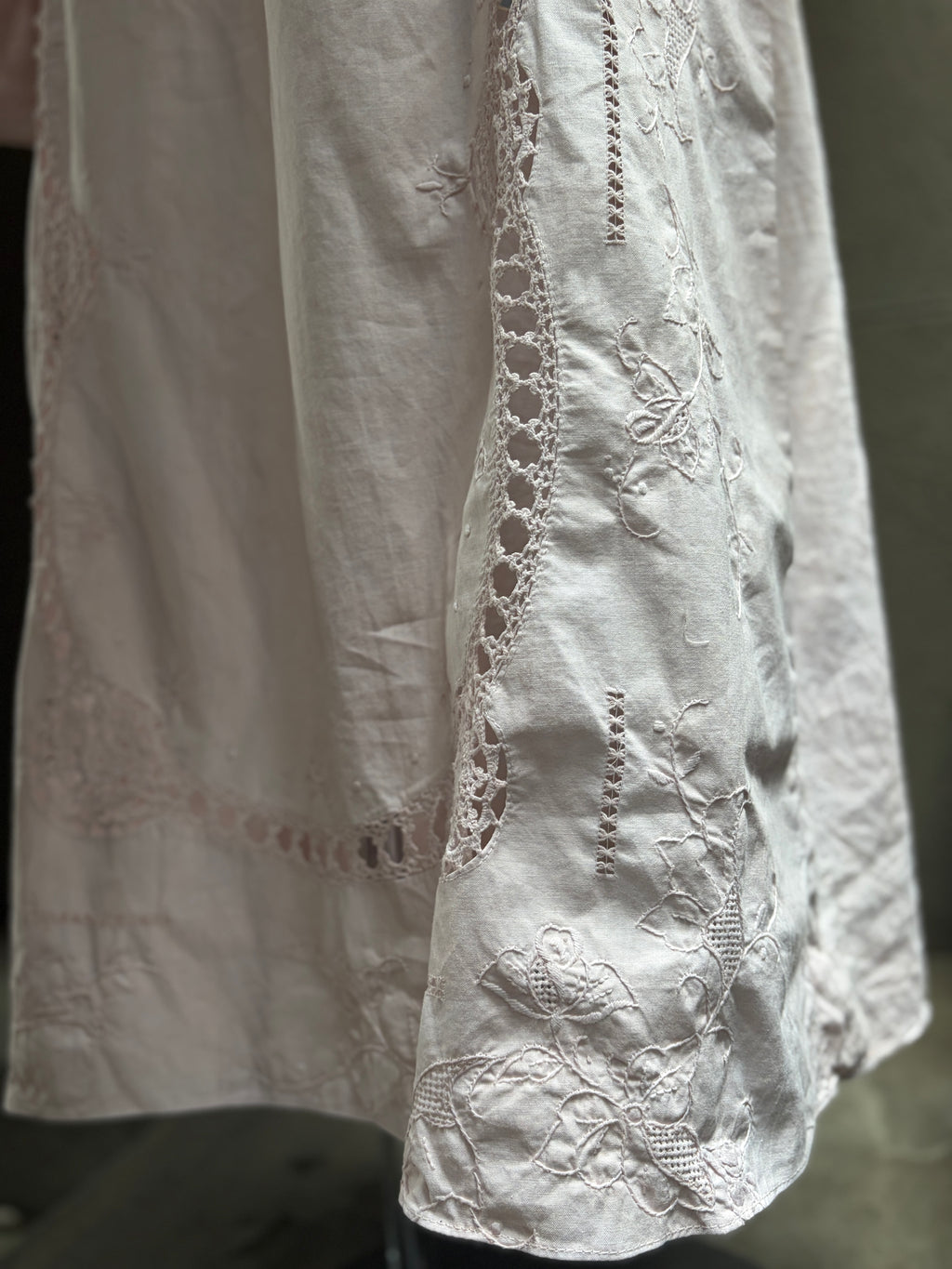 囲景（Ikage）｜Framed Blush Dress